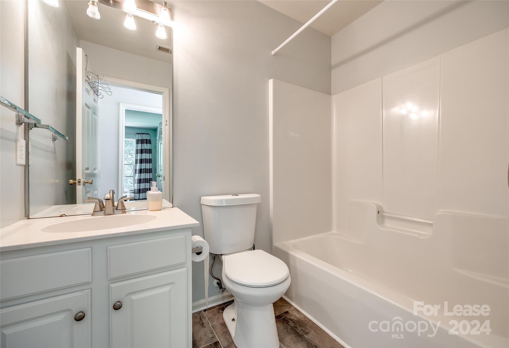 Loren Farms - Residential Lease