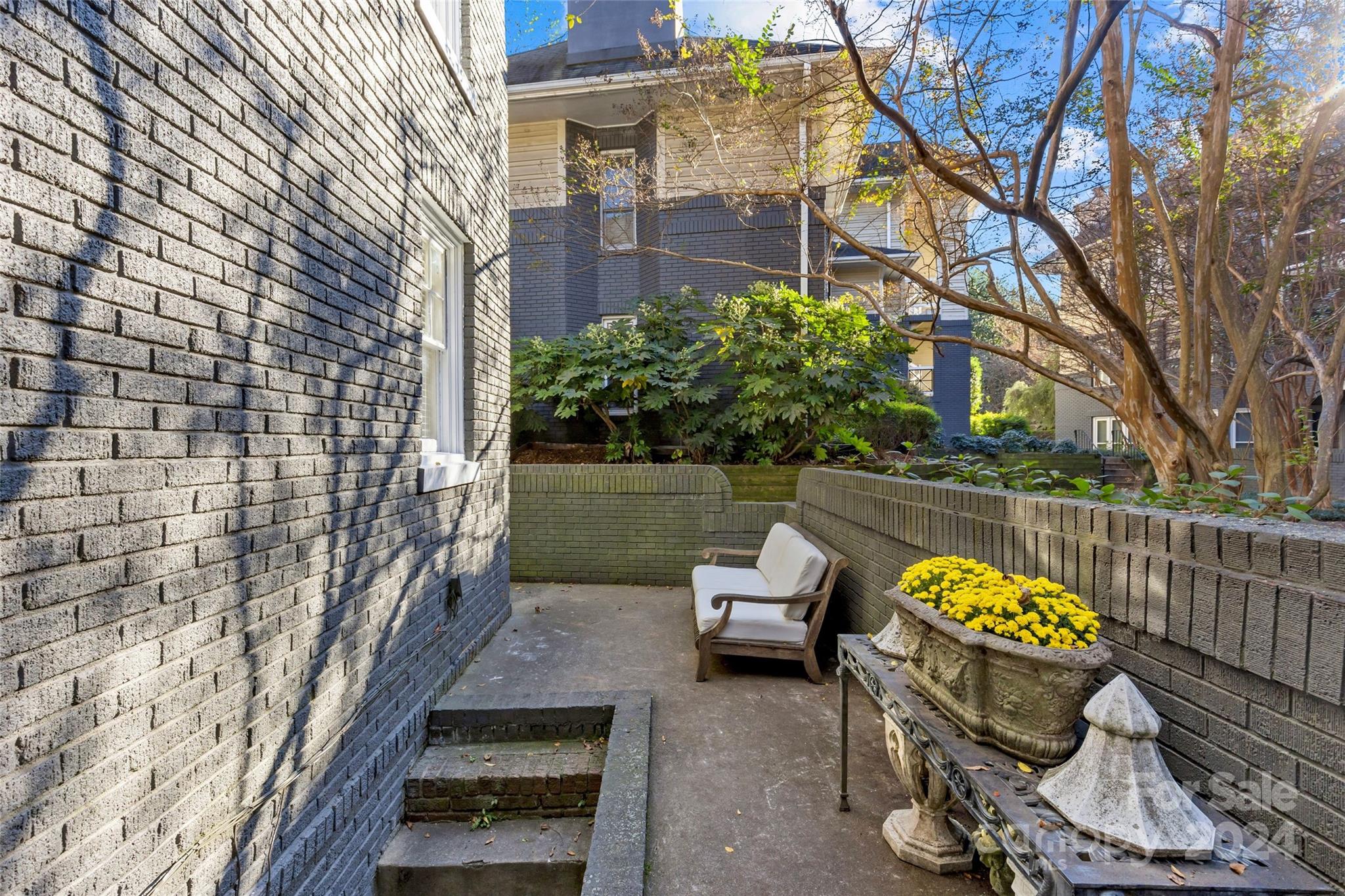 Myers Park - Residential