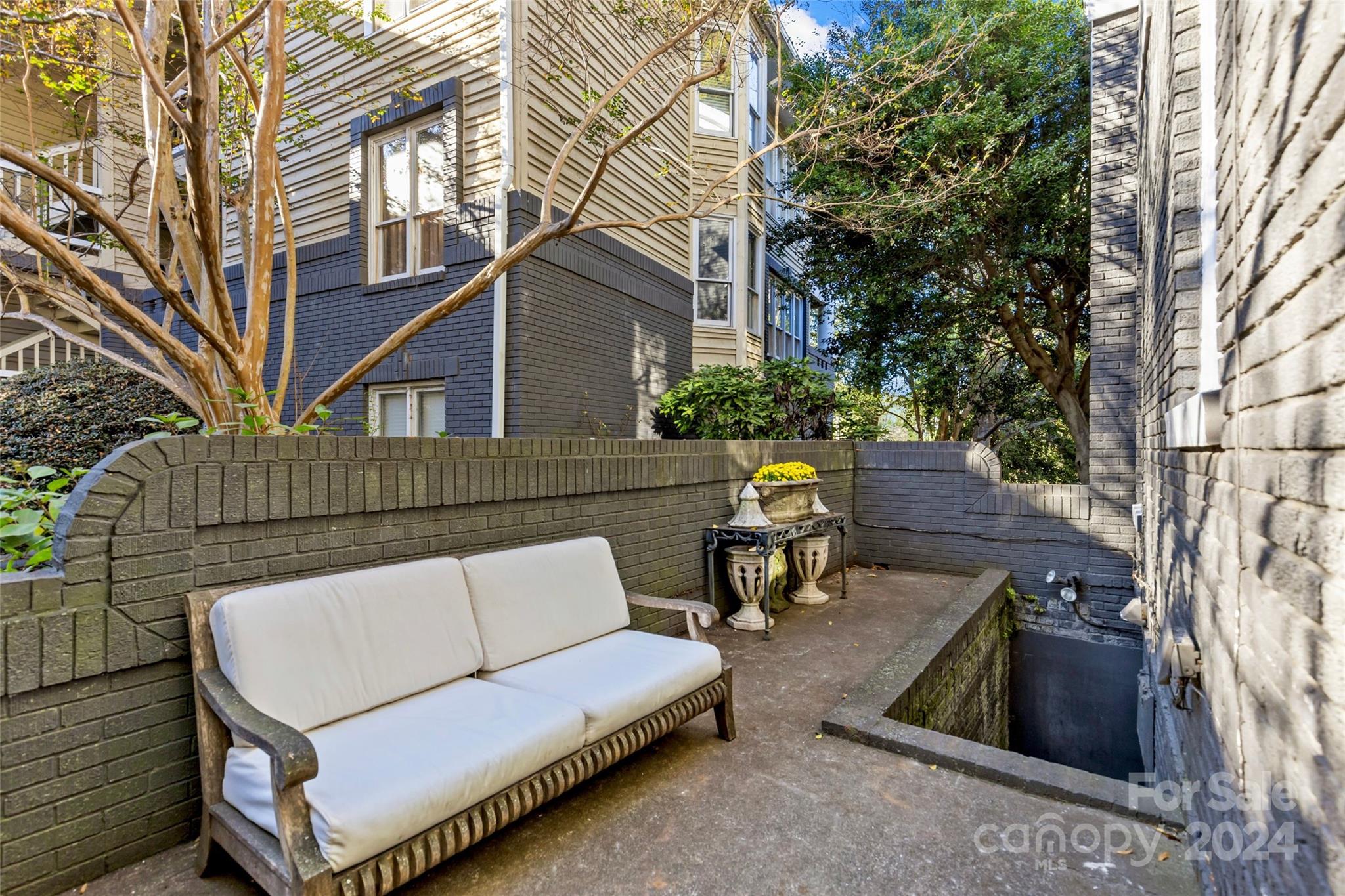 Myers Park - Residential