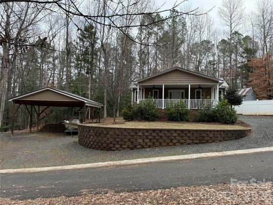 110 INDIAN HARBOR CIR, MOUNT GILEAD, NC 27306 - Image dddd368a4fc5ba6e91feec6d81683450/1245856466