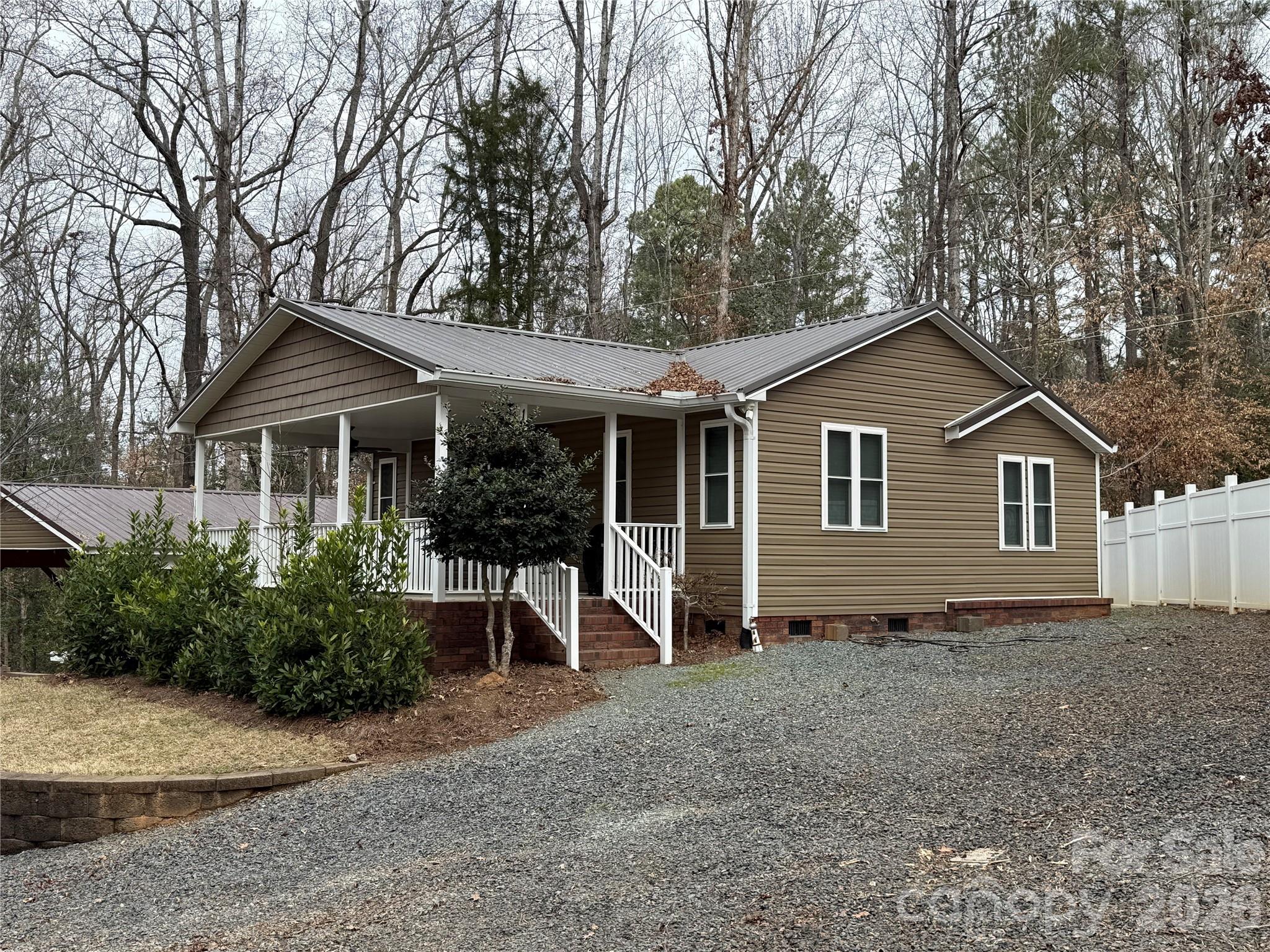 Twin Harbor - Residential