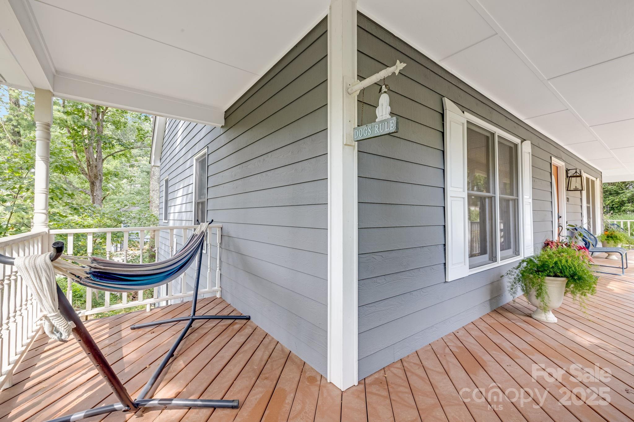 127 Forest Lake Drive