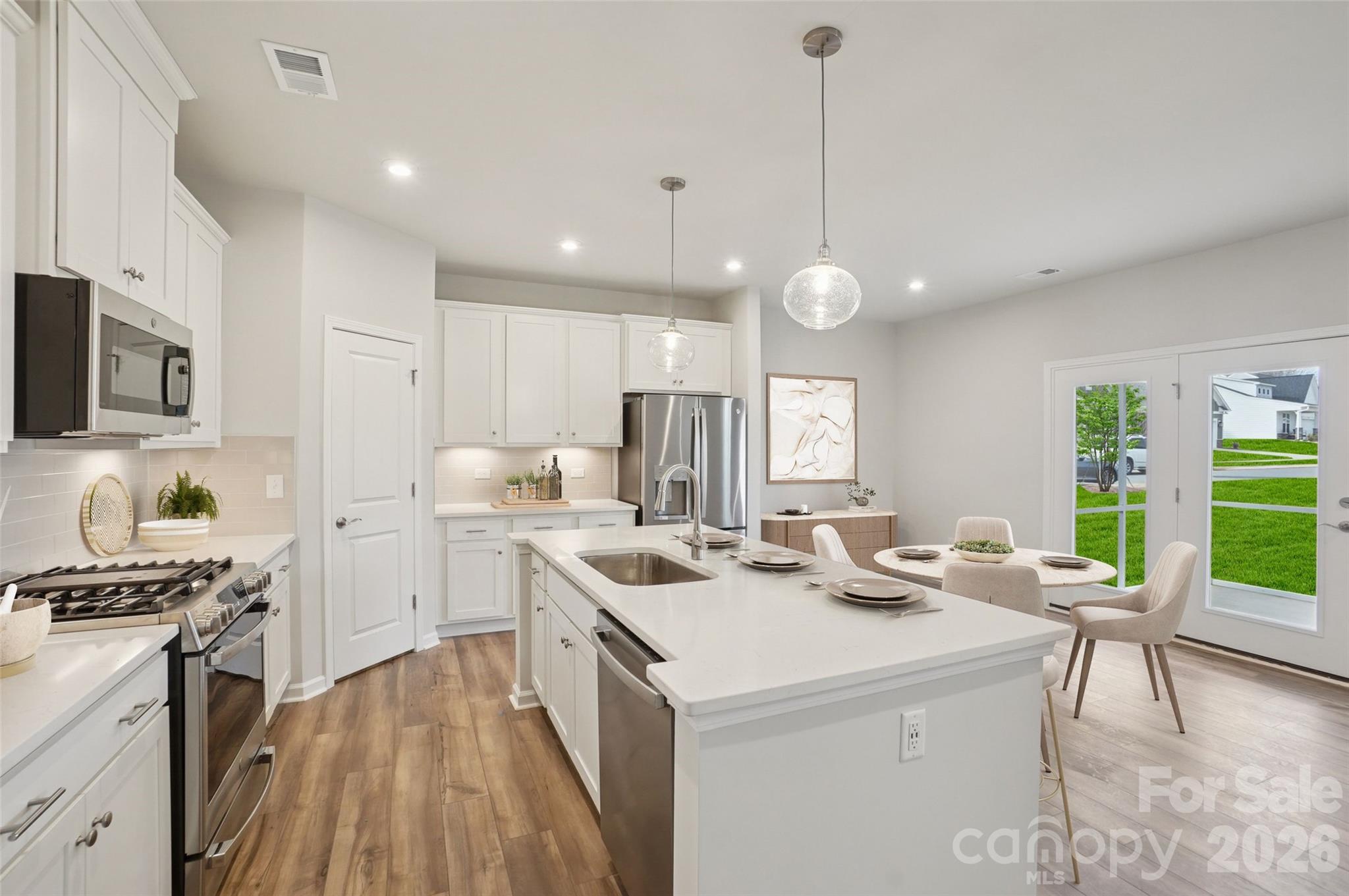 The Retreat at Laurelbrook - Residential