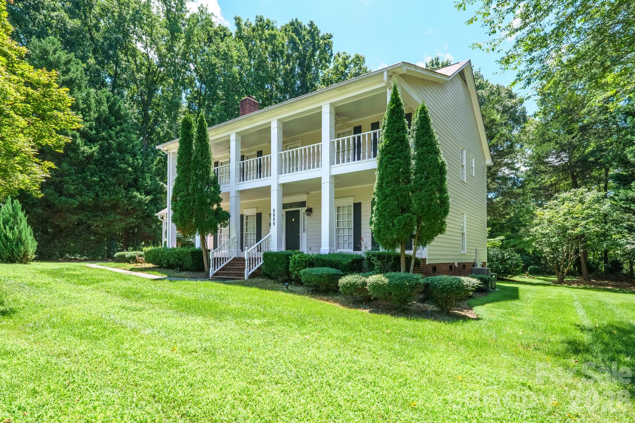 7000 Hollow Oak Drive