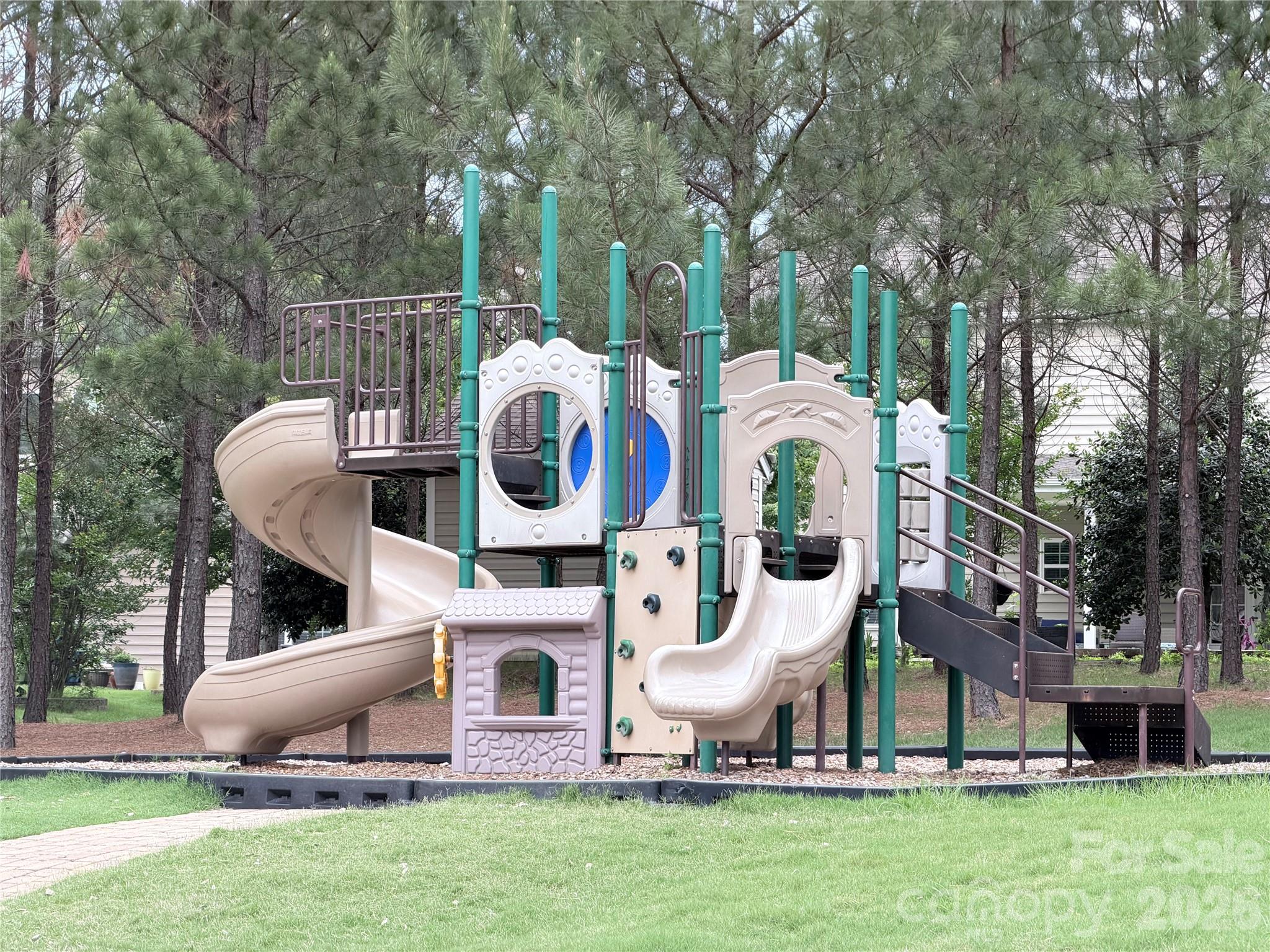 Brookedale Commons - Residential
