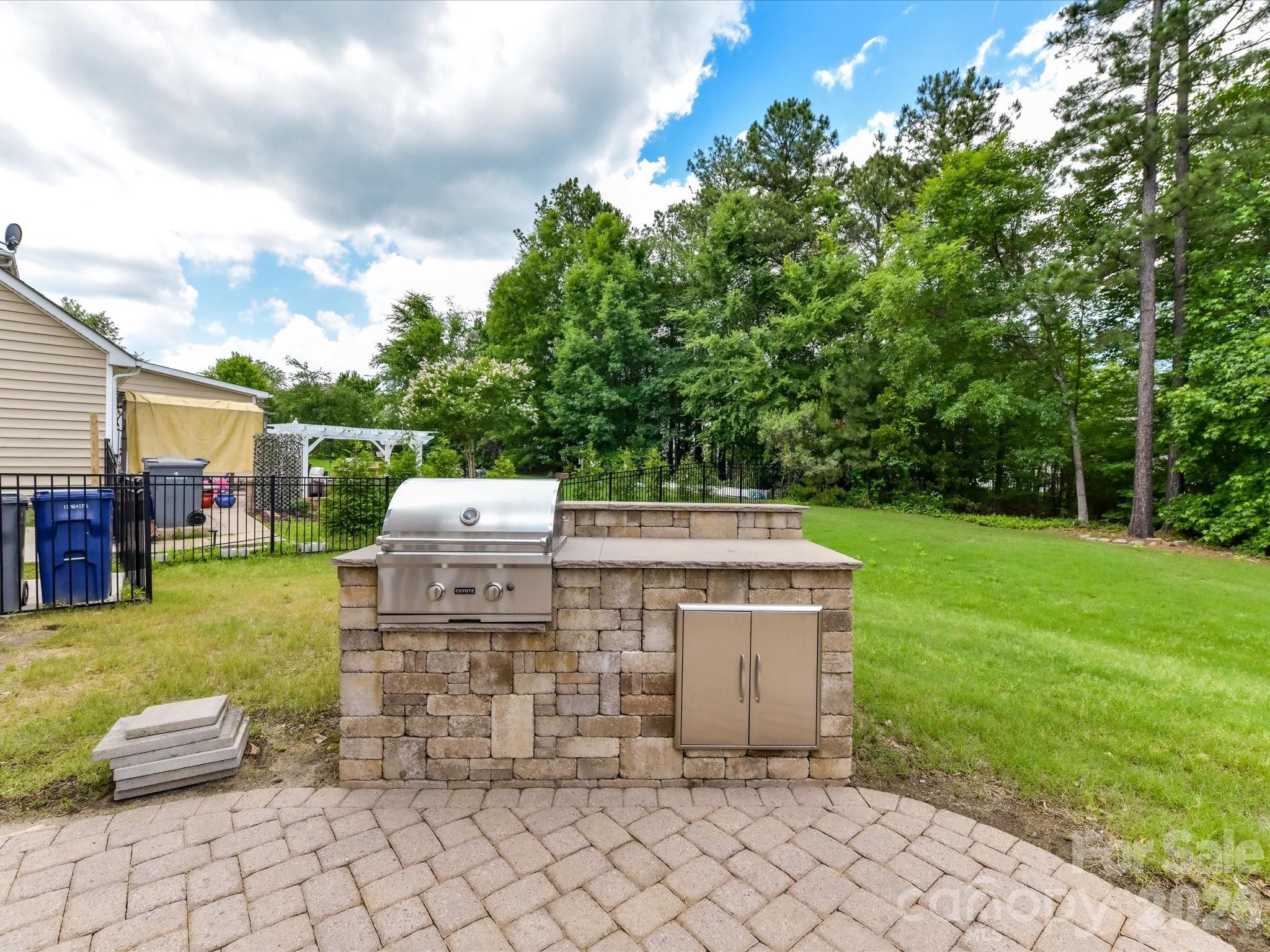 Brookedale Commons - Residential