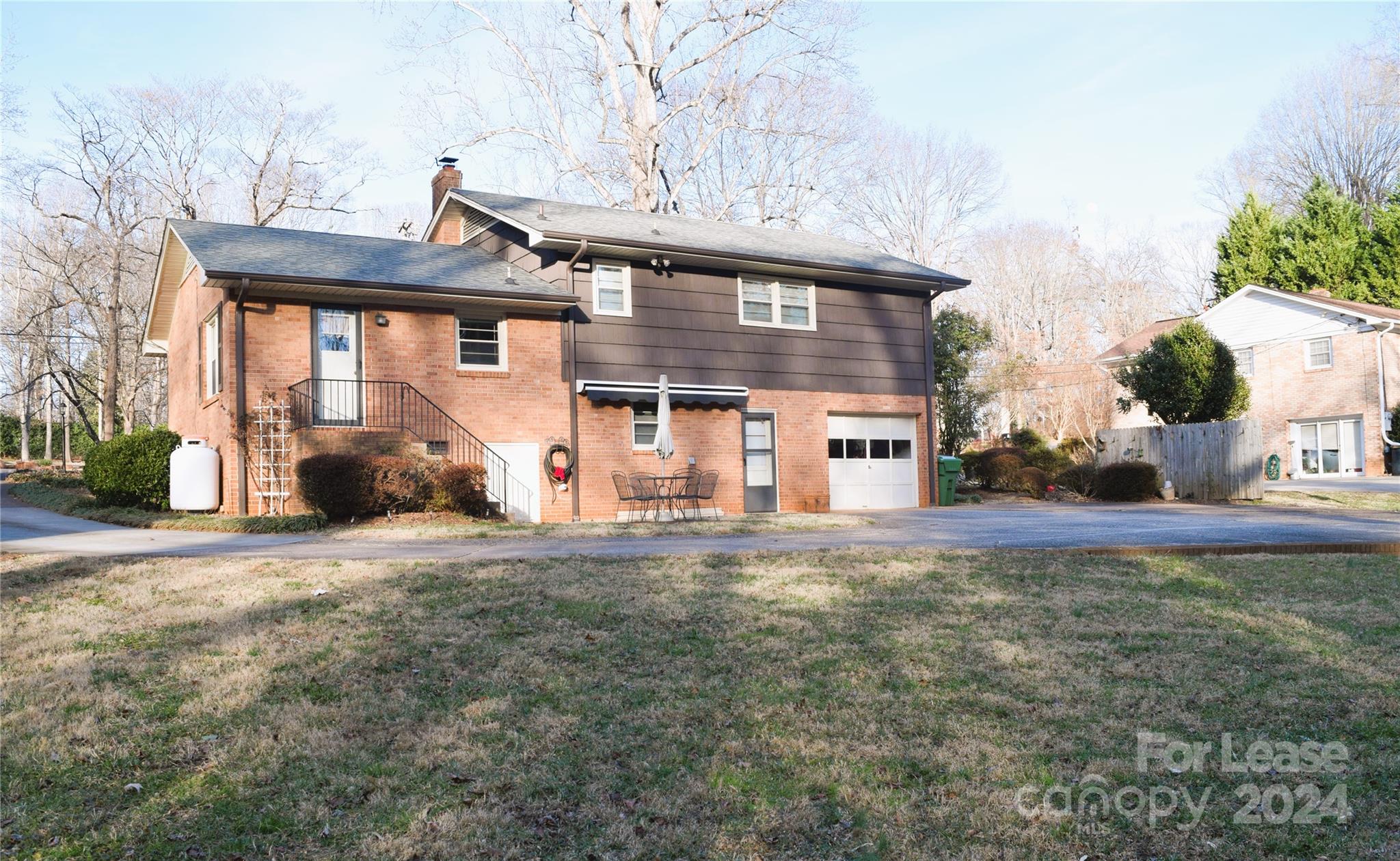 Lecho Park - Residential Lease