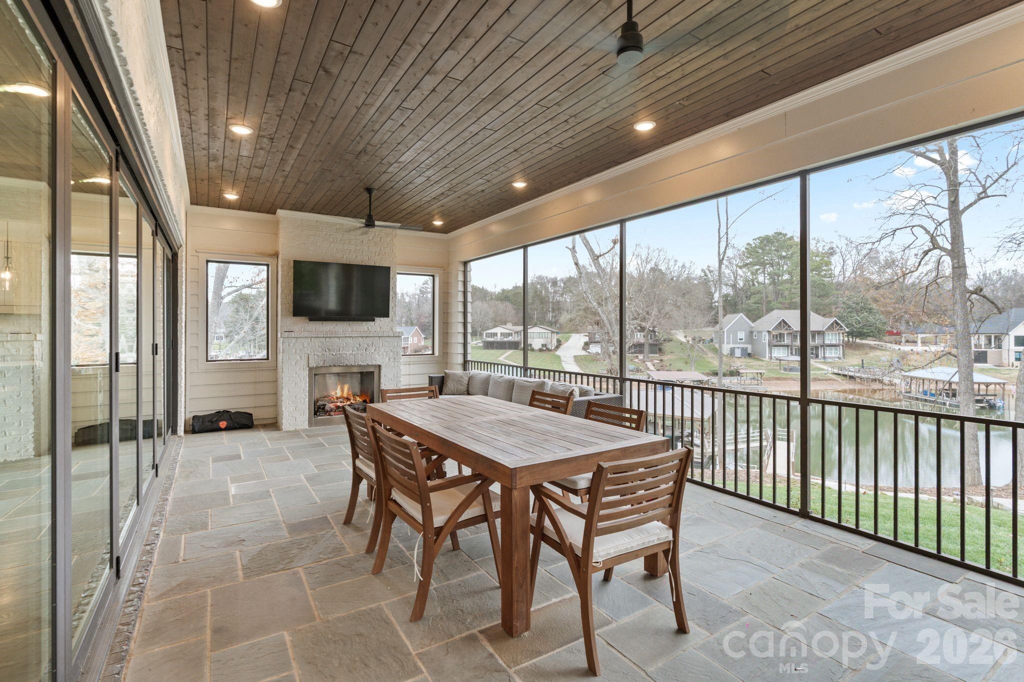 Regency Lake Village - Residential