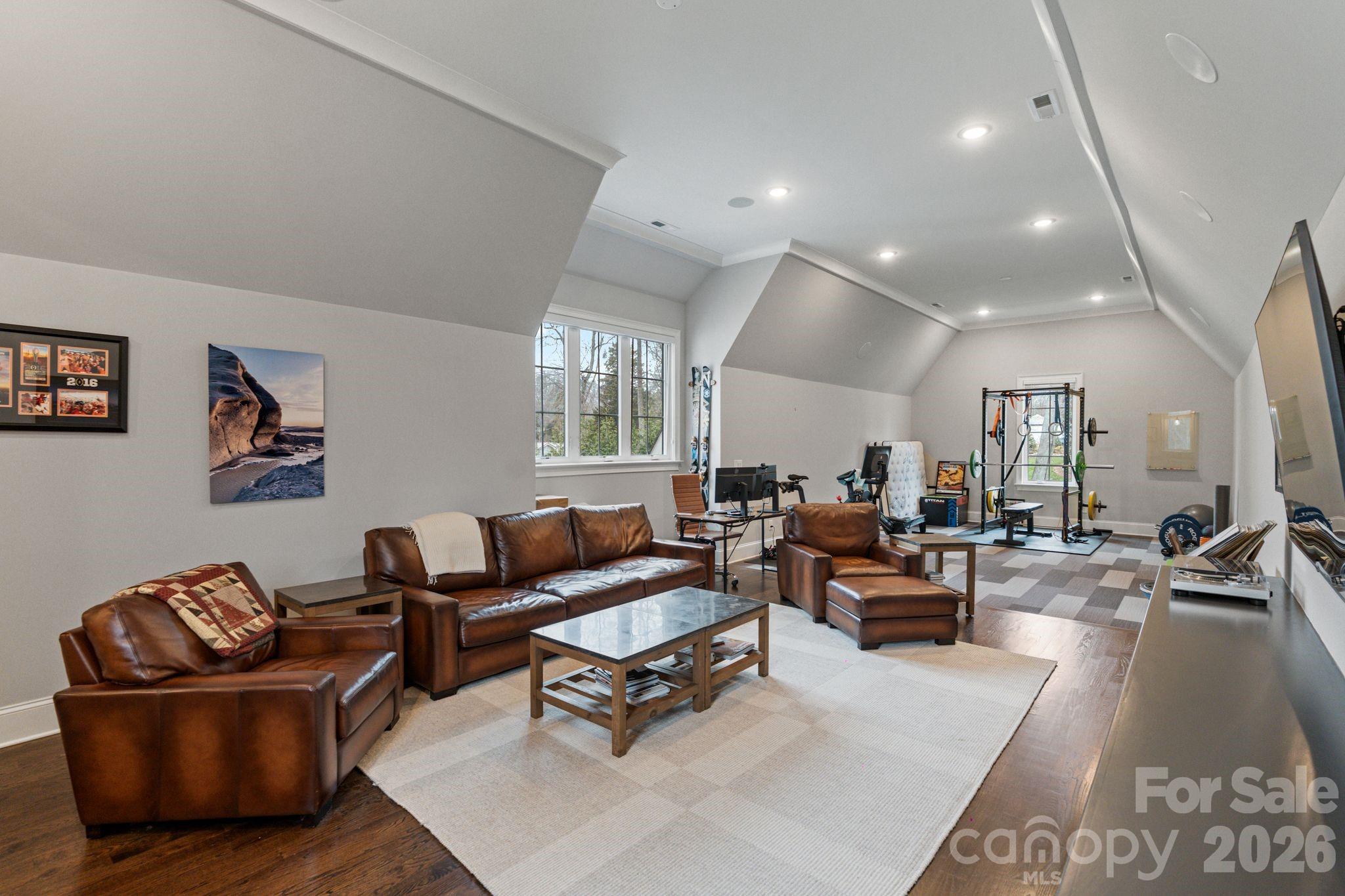 Regency Lake Village - Residential