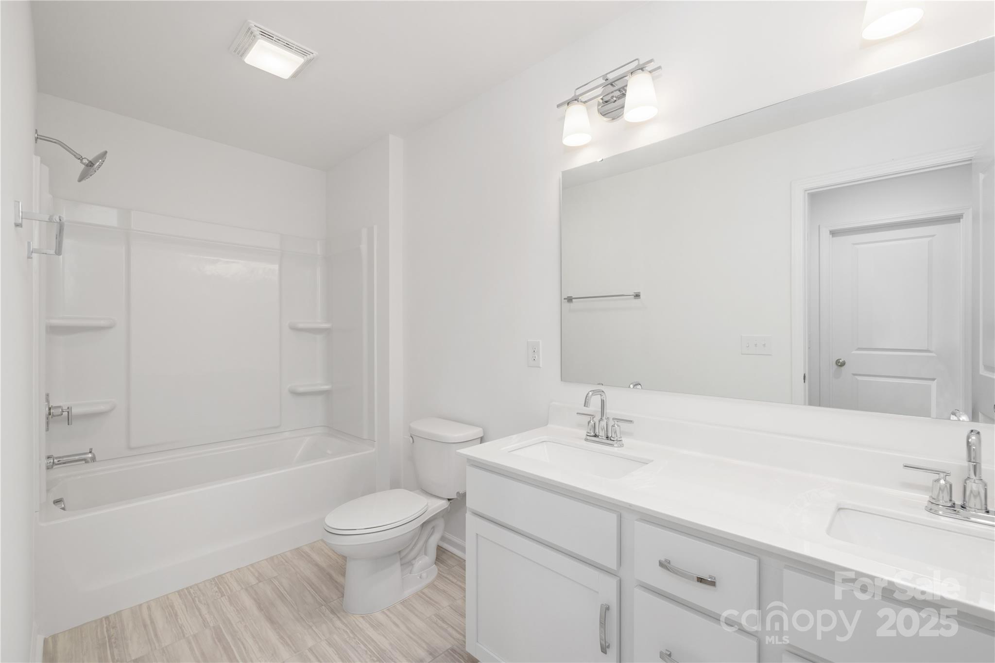 Eagles Crest - Residential