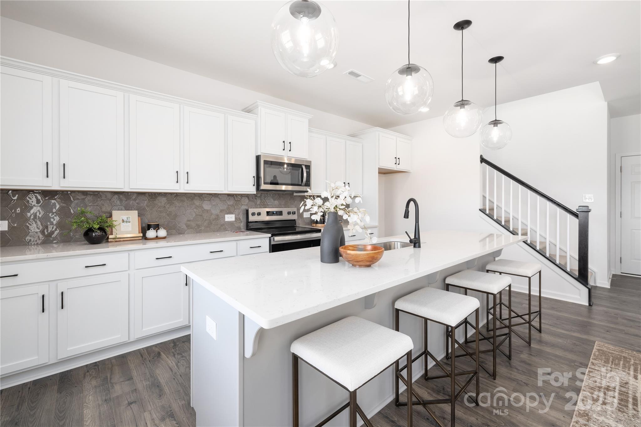 Eagles Crest - Residential