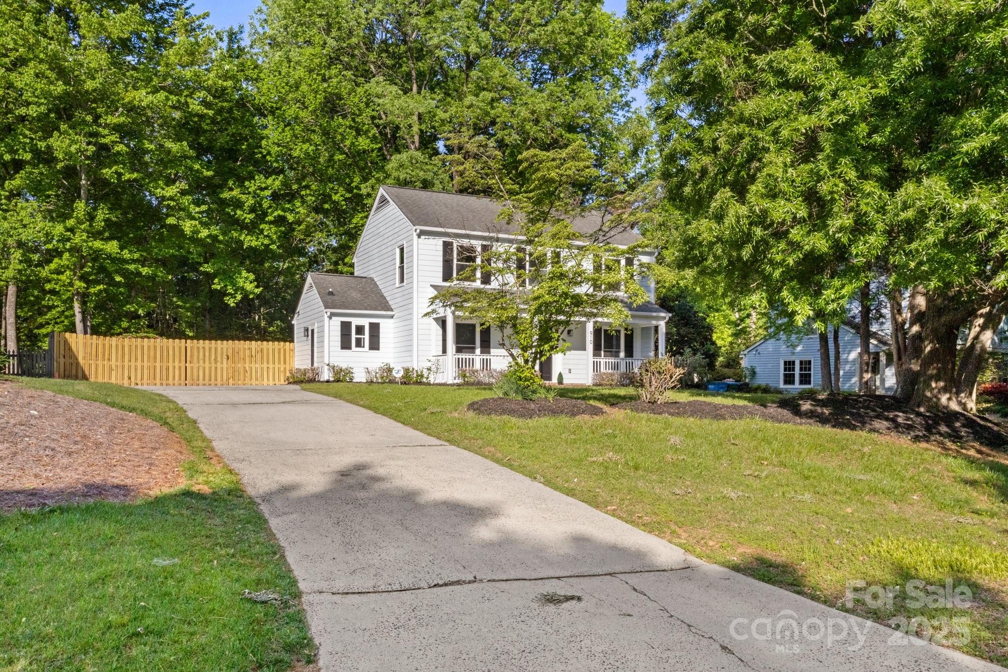 910 Lightwood Drive
