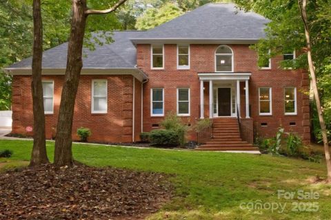 Photo of 7324 Cobblecreek Drive, Matthews, NC 28104 (MLS # 4307250)