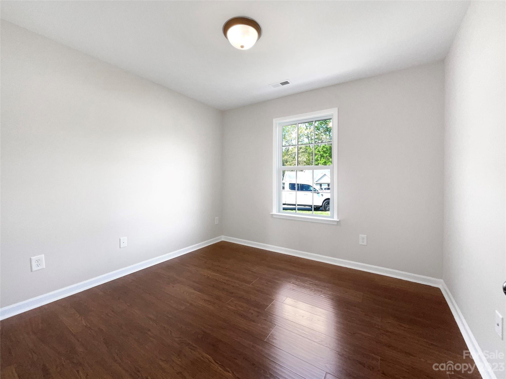 Chelsea Woods - Residential