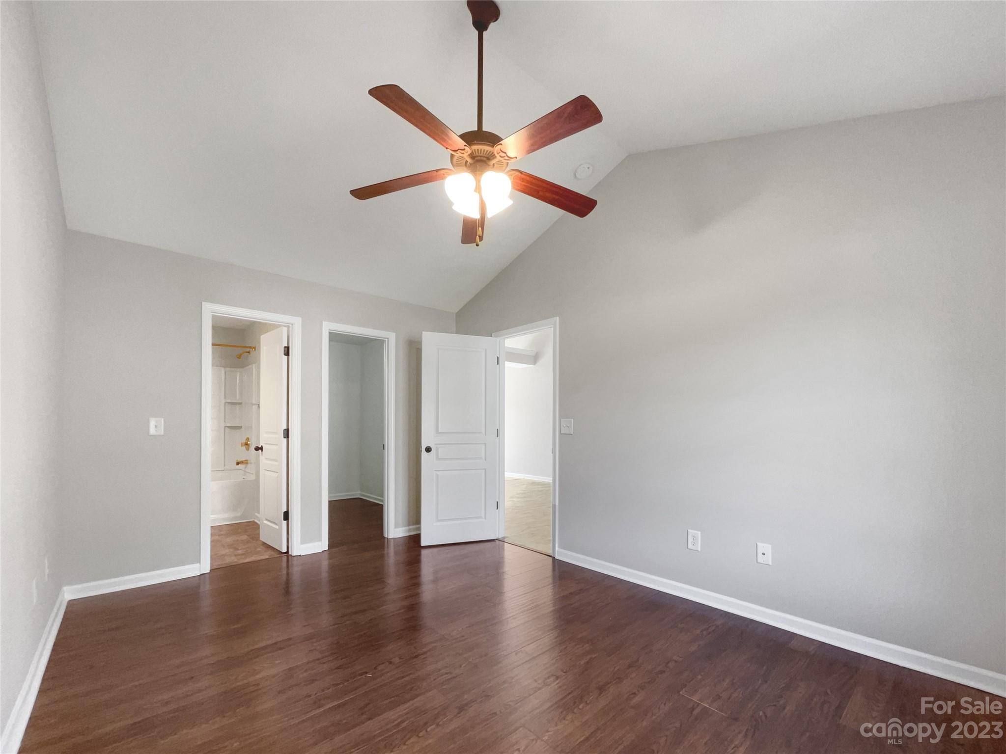 Chelsea Woods - Residential