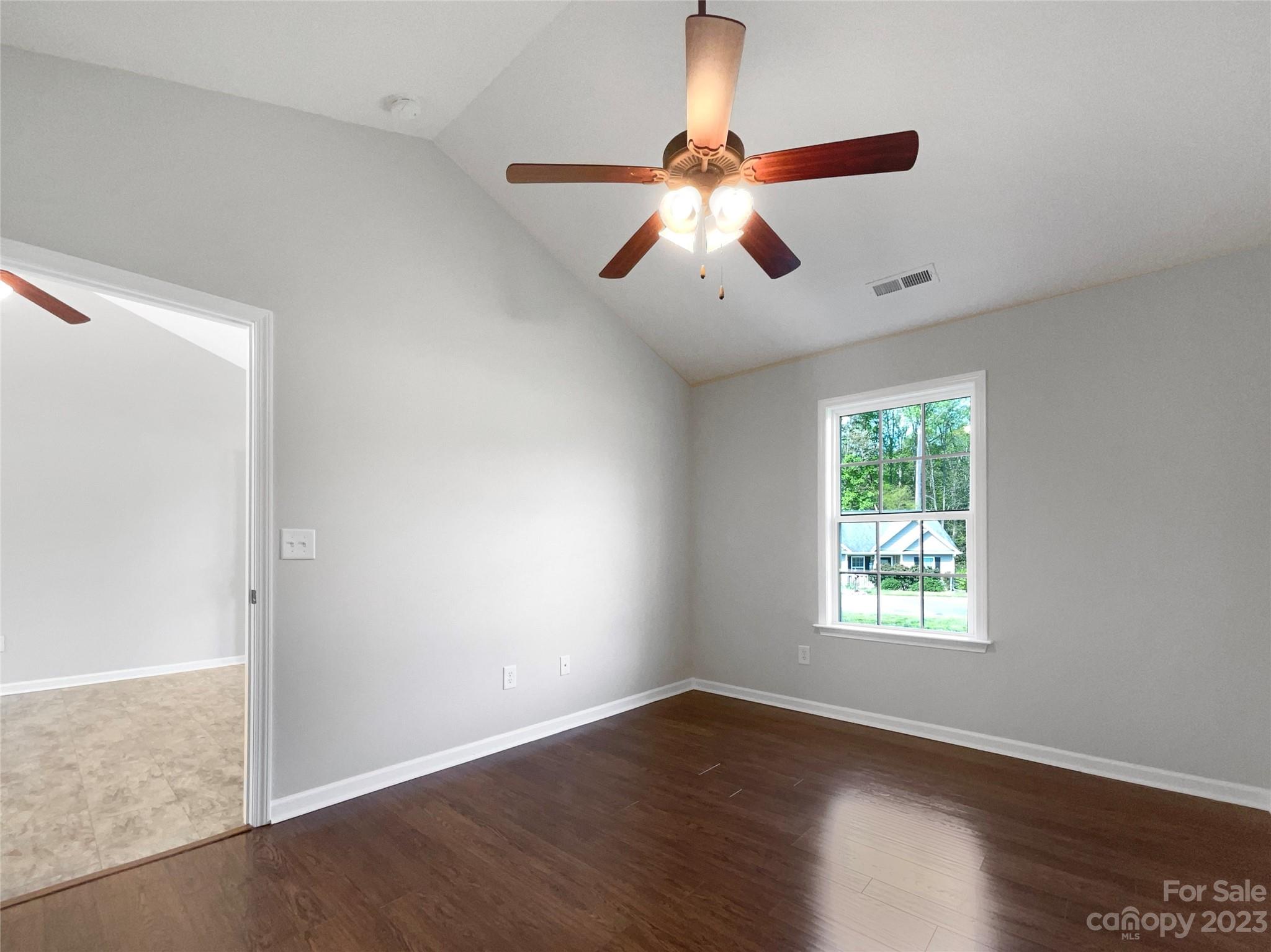 Chelsea Woods - Residential