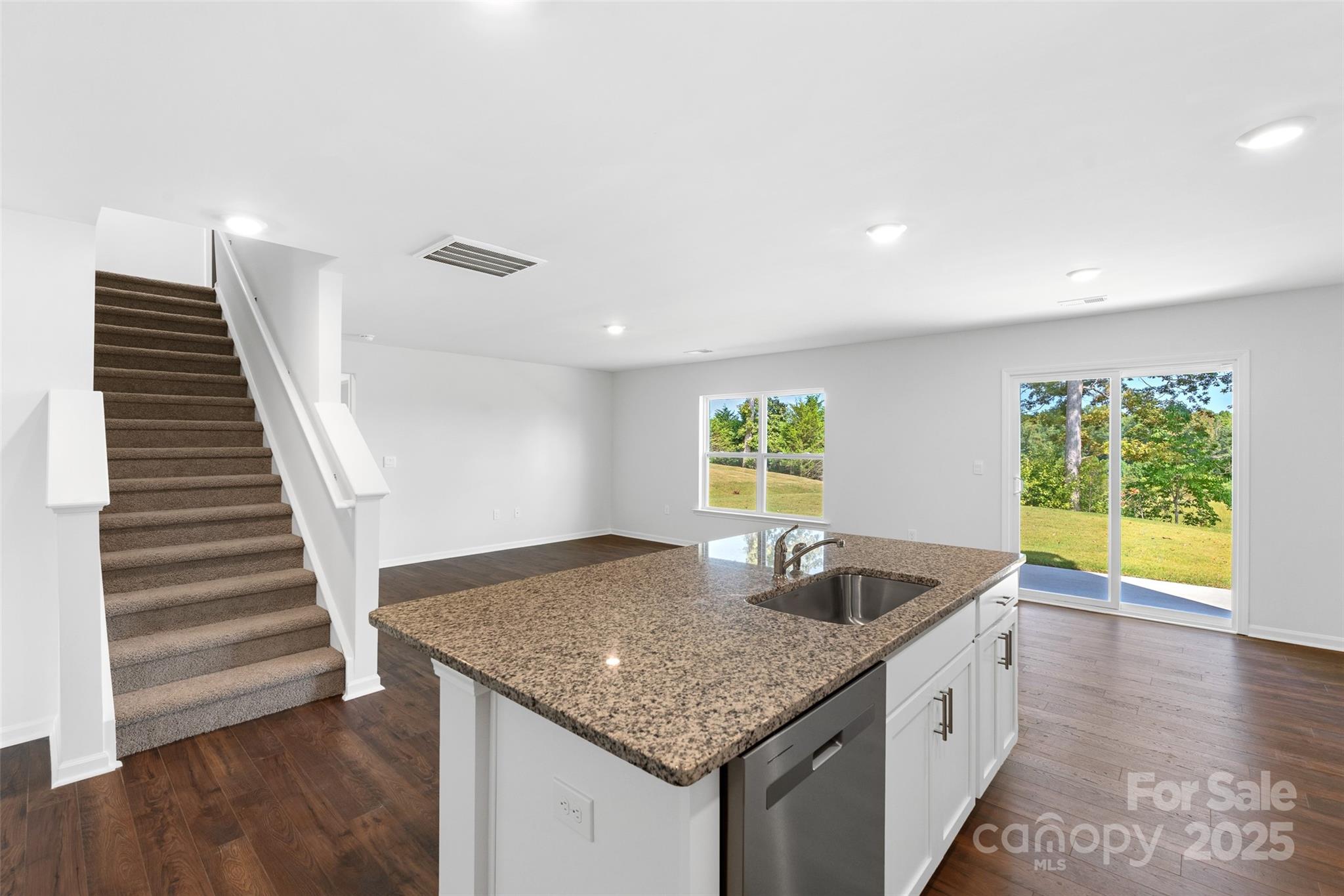 83 Creekwalk Lane