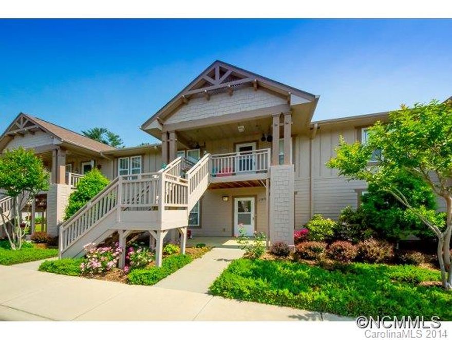 Looking for a vacation home?  Full time easy living?  This is it.  Truly move-in ready complete with all new appliances, new ceiling lights and one bath is wheel chair accessible. If you prefer clubhouse activities, they are waiting for you. It's up to you. Many other amenities.  Take a look soon.