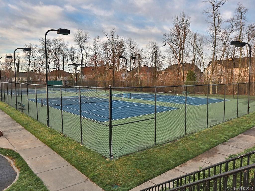 Moss Creek Village - Residential