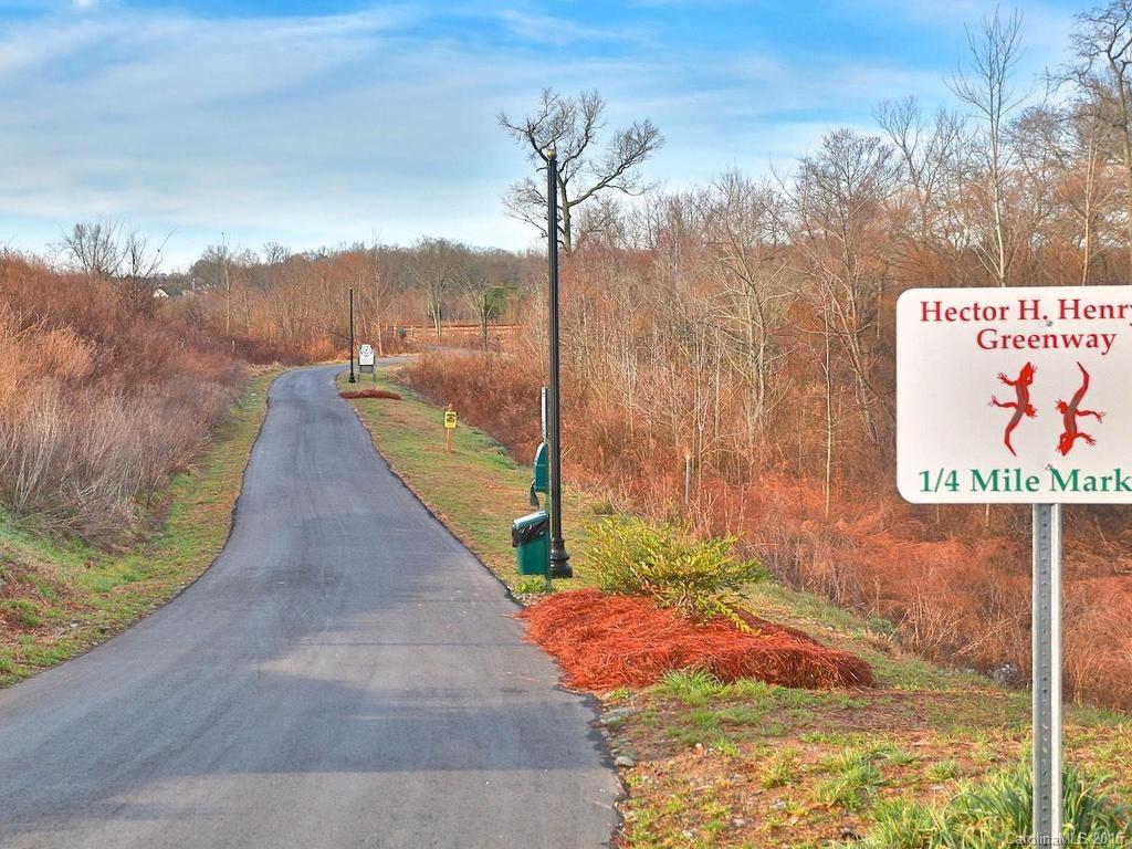 Moss Creek Village - Residential