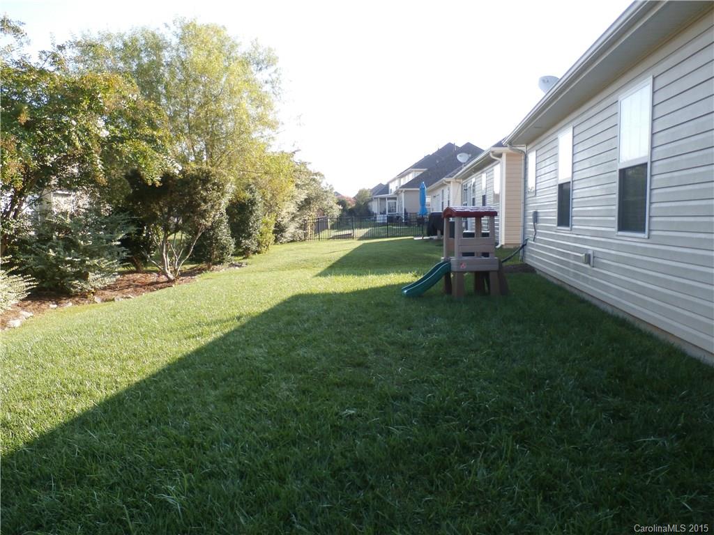 Moss Creek Village - Residential