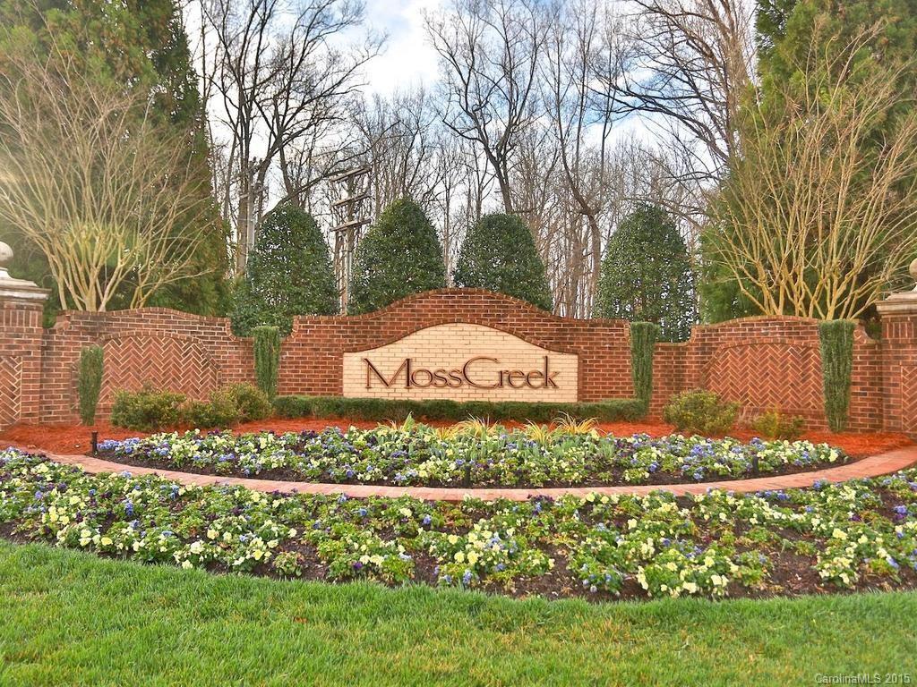Moss Creek Village - Residential