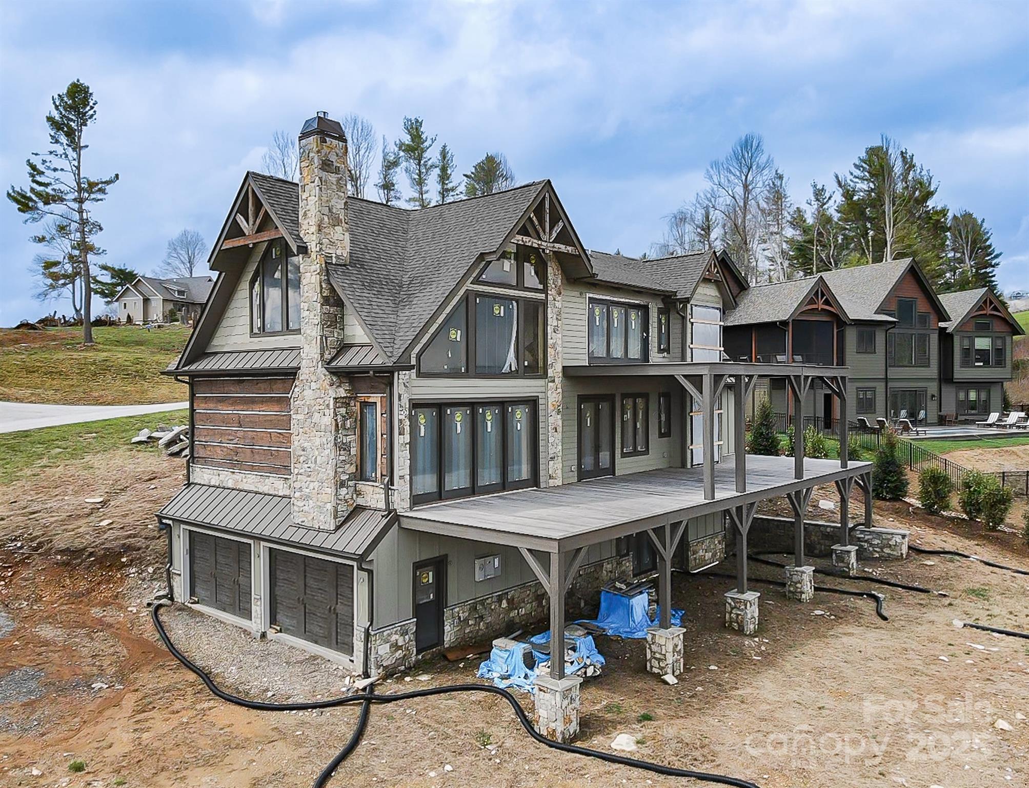 475 Dancing Bear Drive