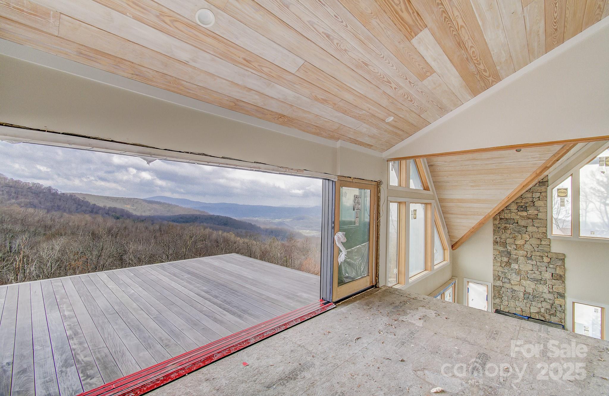 475 Dancing Bear Drive