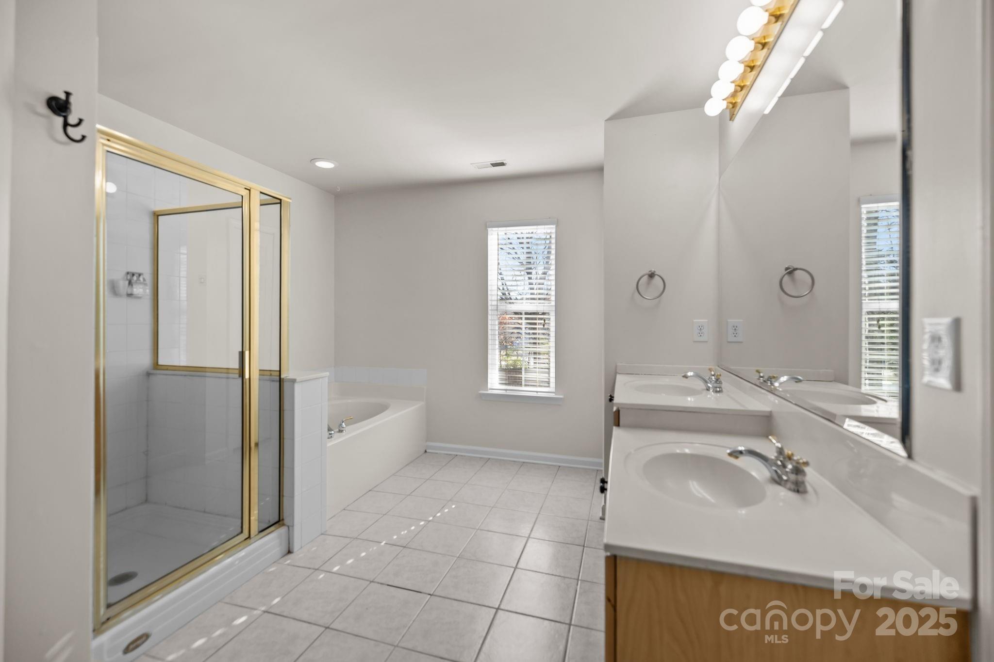 Matthews Commons - Residential