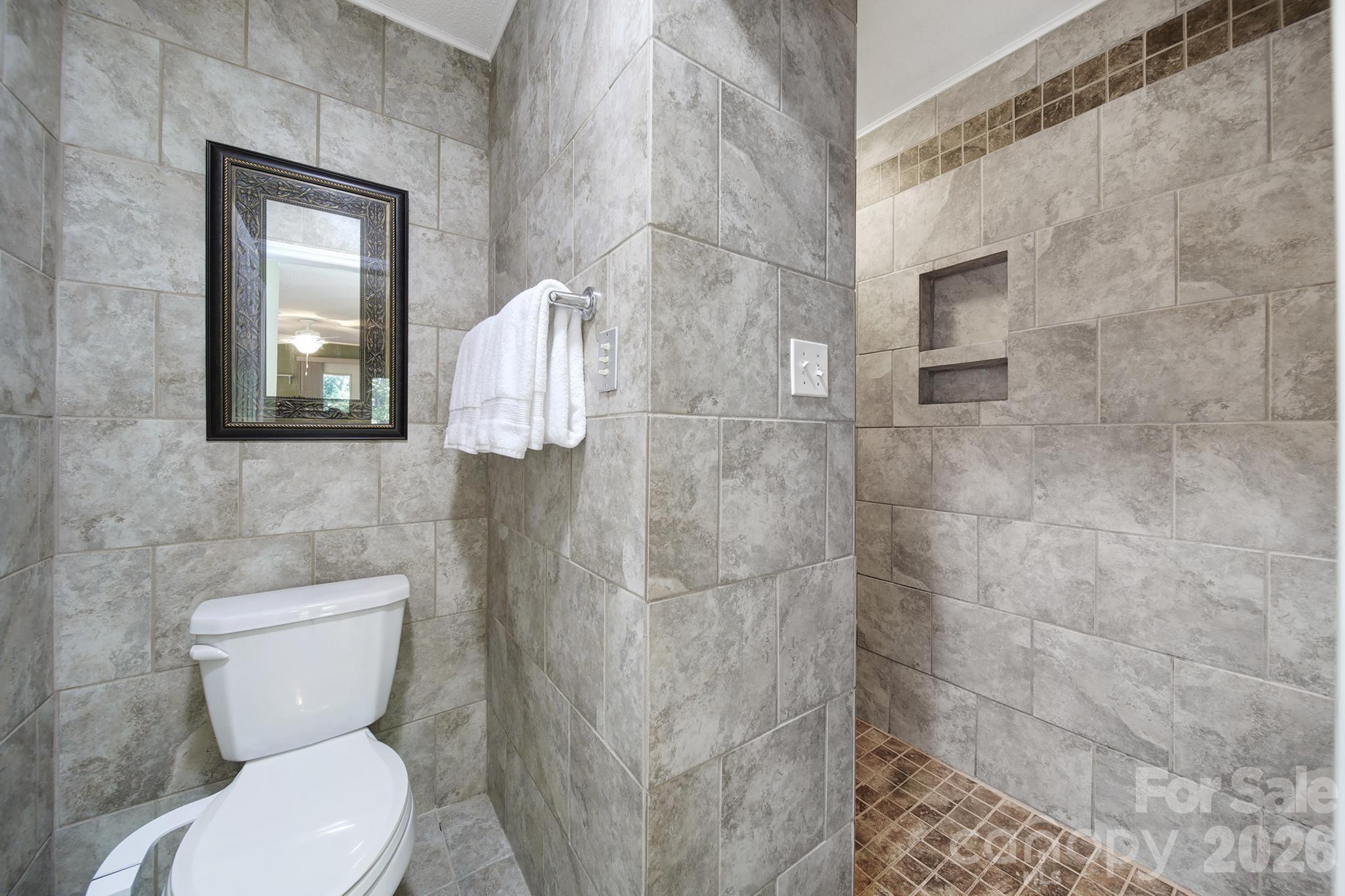 Tega Cay - Residential
