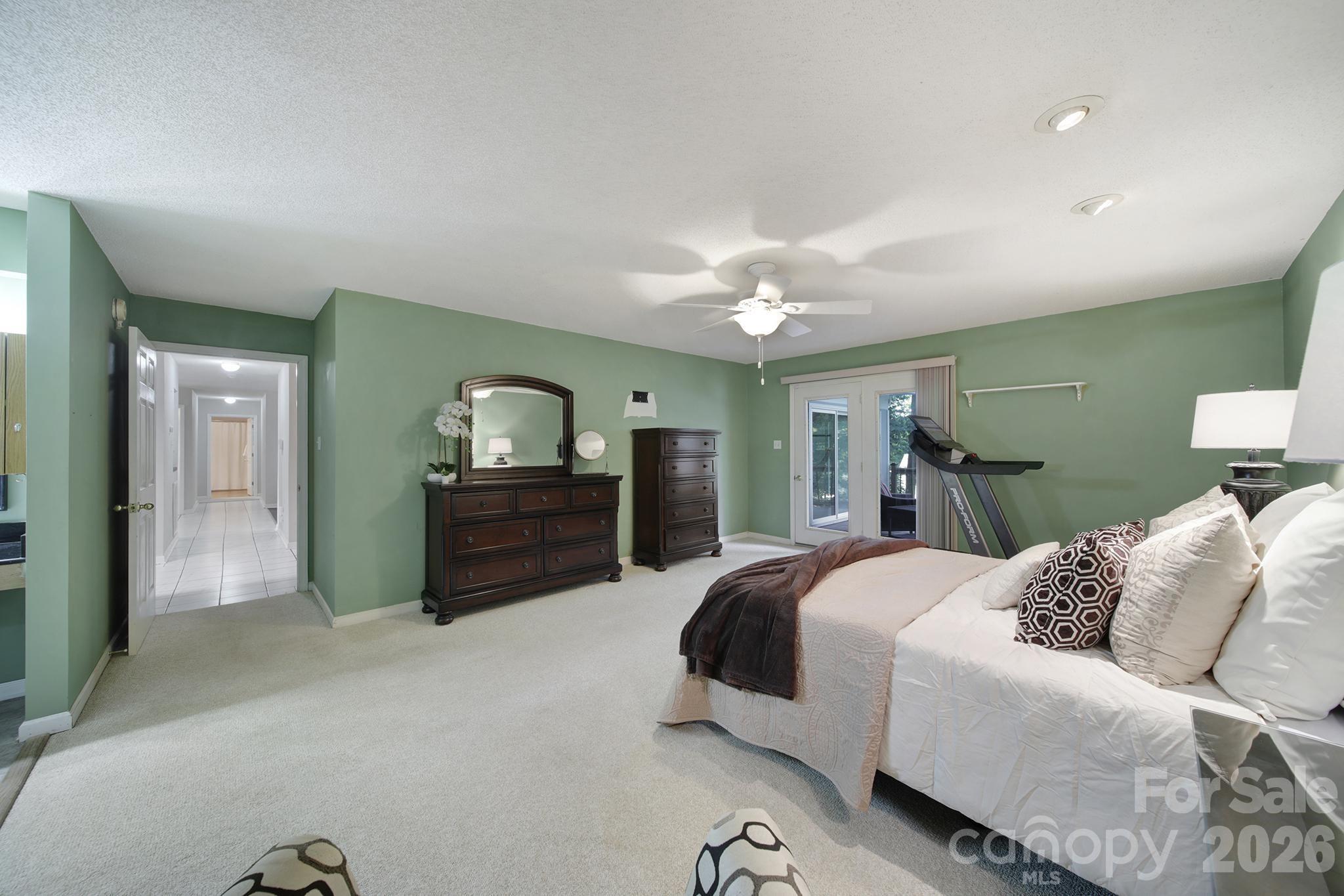 Tega Cay - Residential