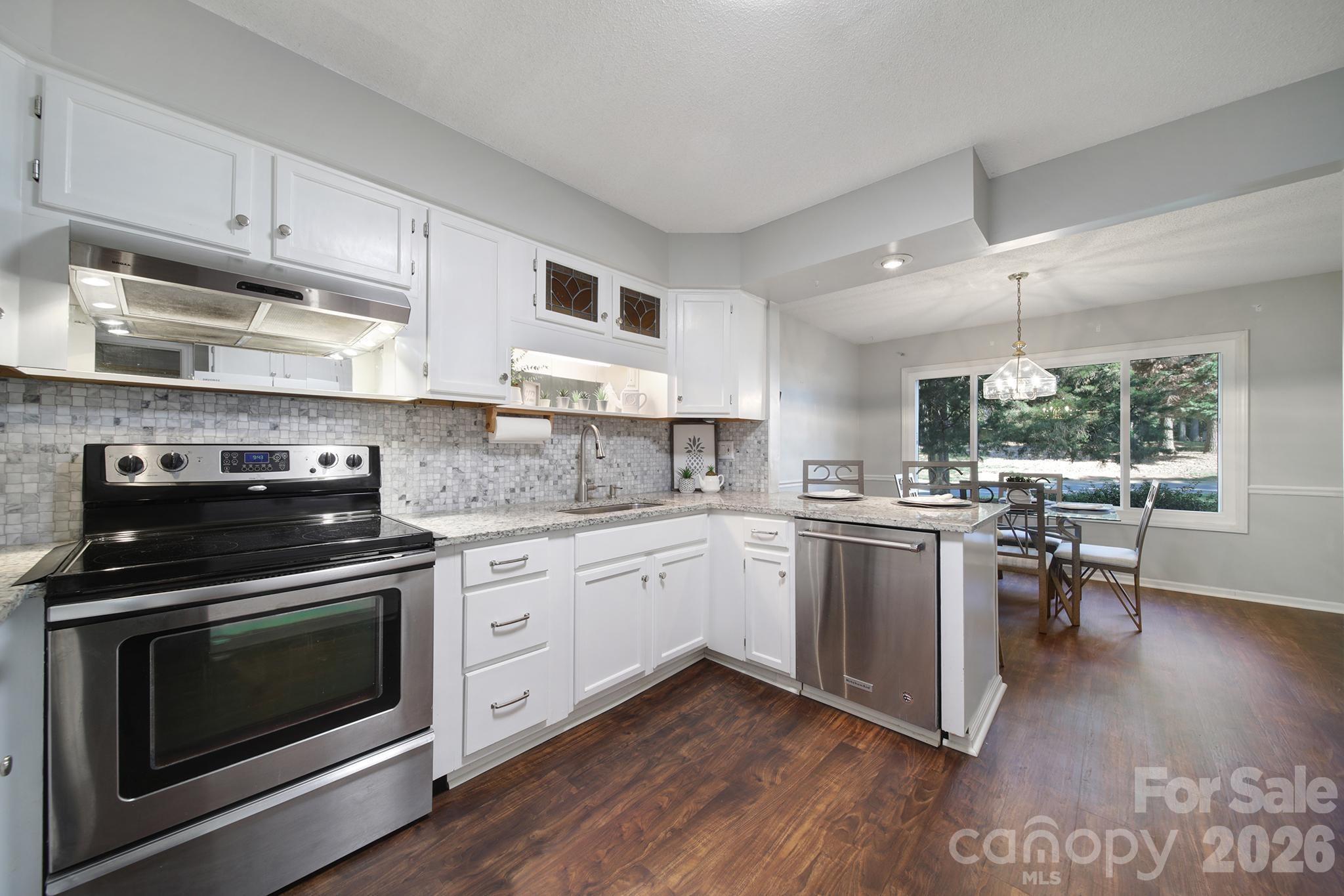 Tega Cay - Residential