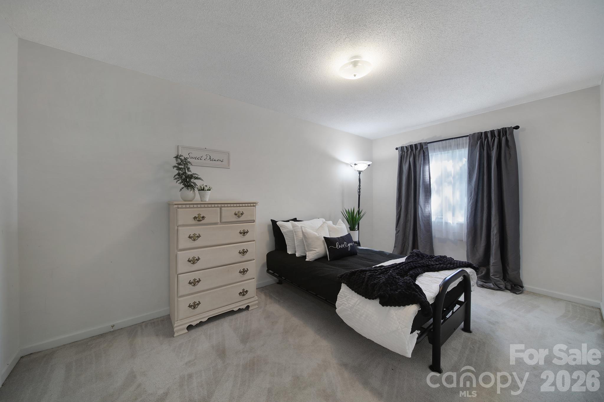 Tega Cay - Residential