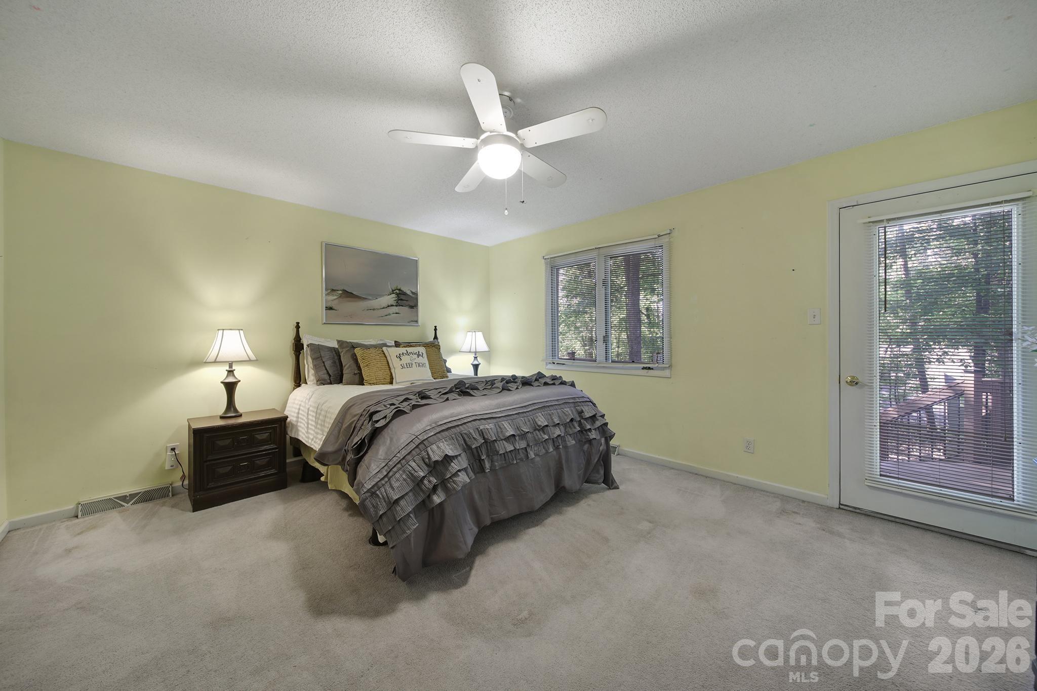 Tega Cay - Residential