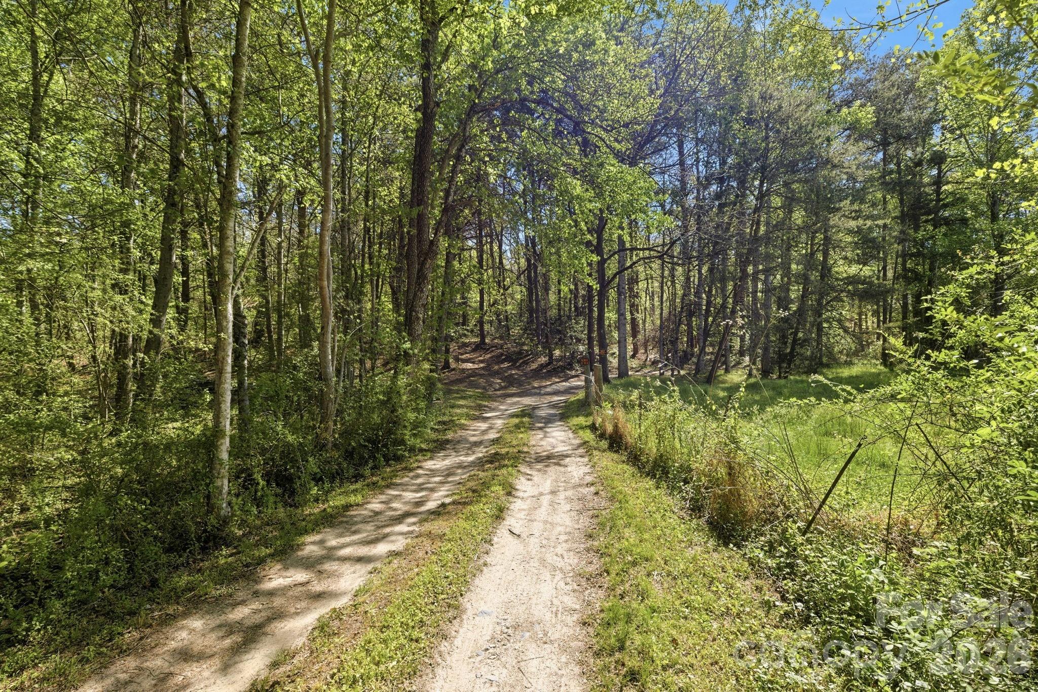 6554 camp meeting Road