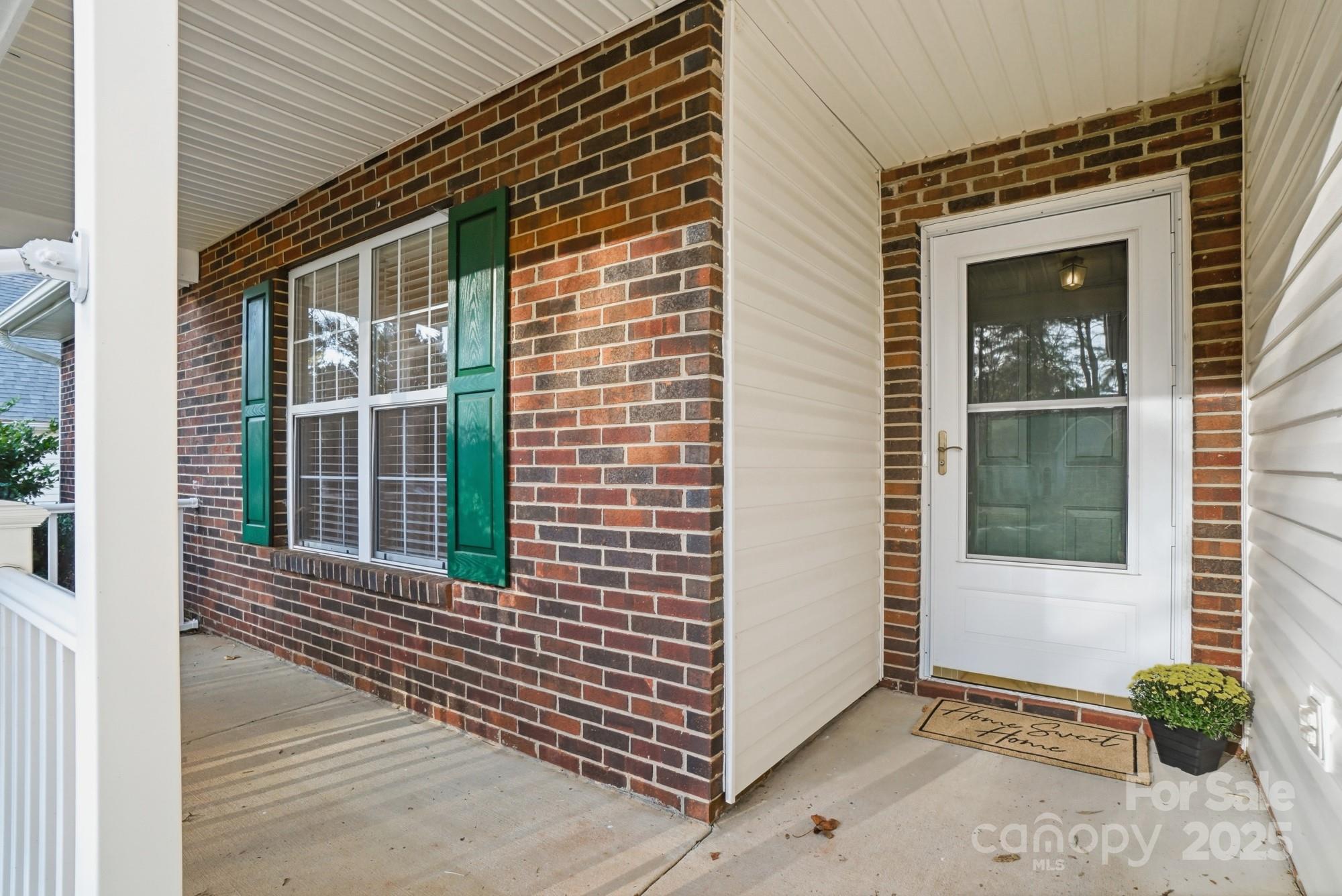 9121 Pine Springs Court