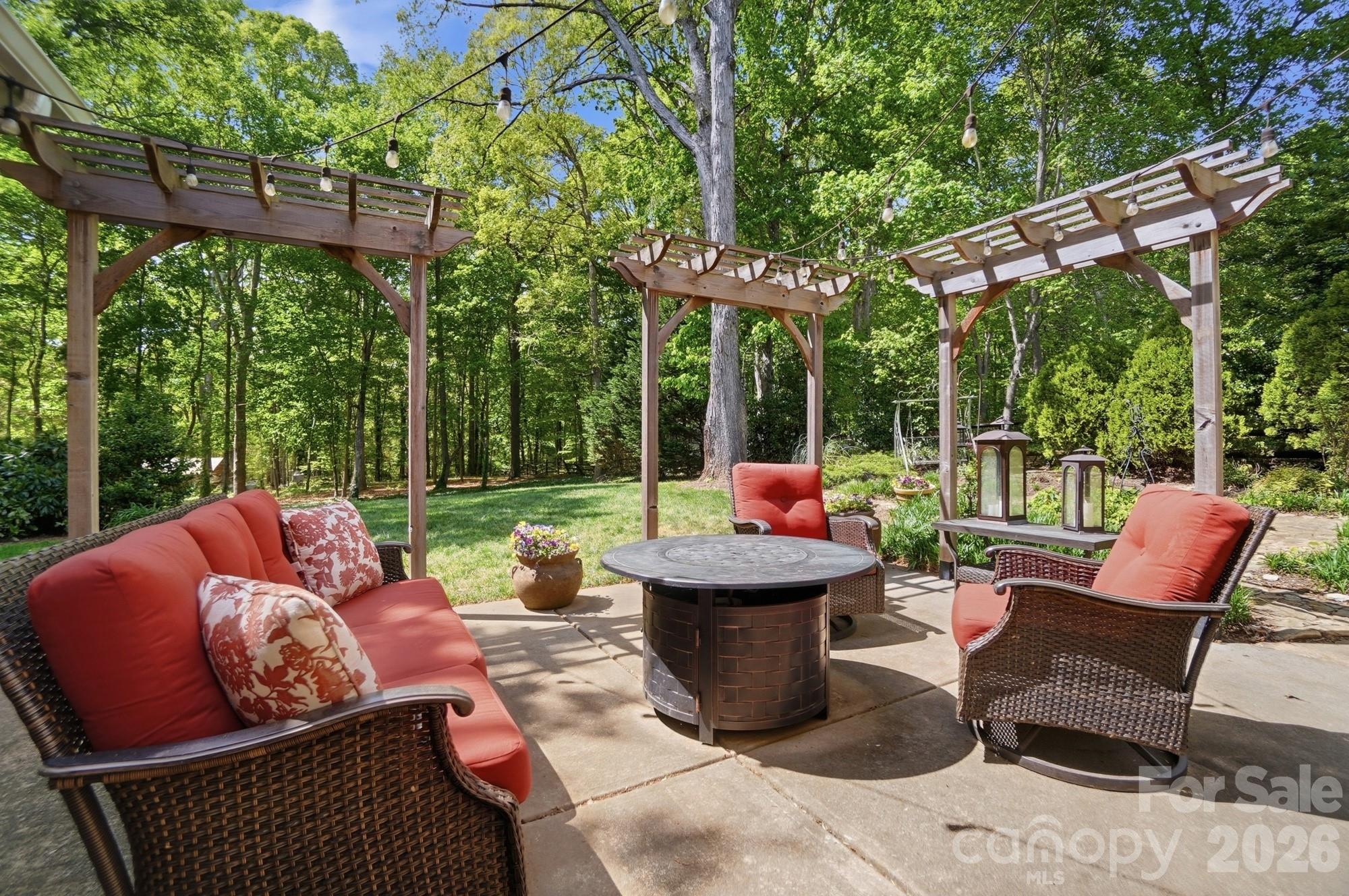 Mcneely Ridge - Residential