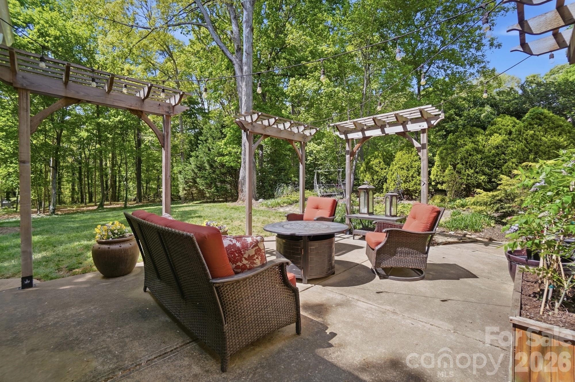 Mcneely Ridge - Residential