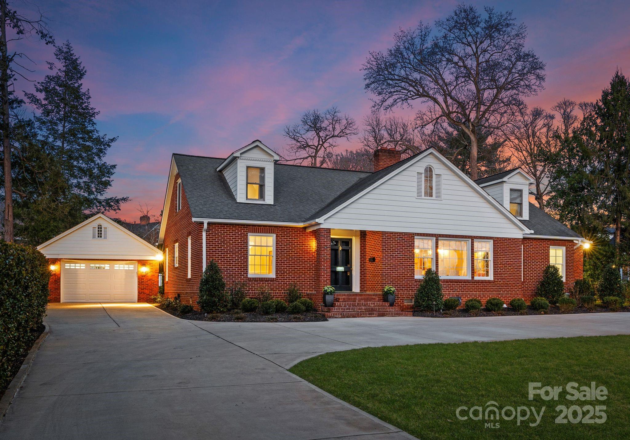 2701 Sharon Road