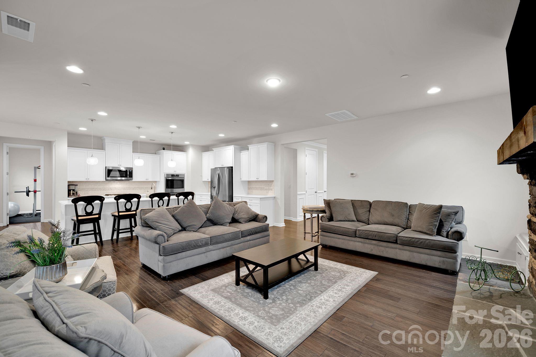 Allen Mills - Residential