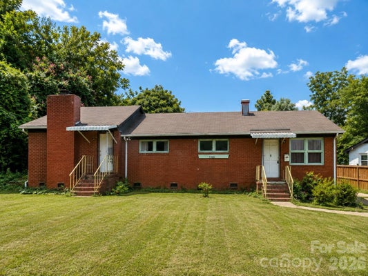3308 SUTTON DR, CHARLOTTE, NC 28216 - Image ddfbf3fc1088b9c96e0ce473a3c75601/2763754629