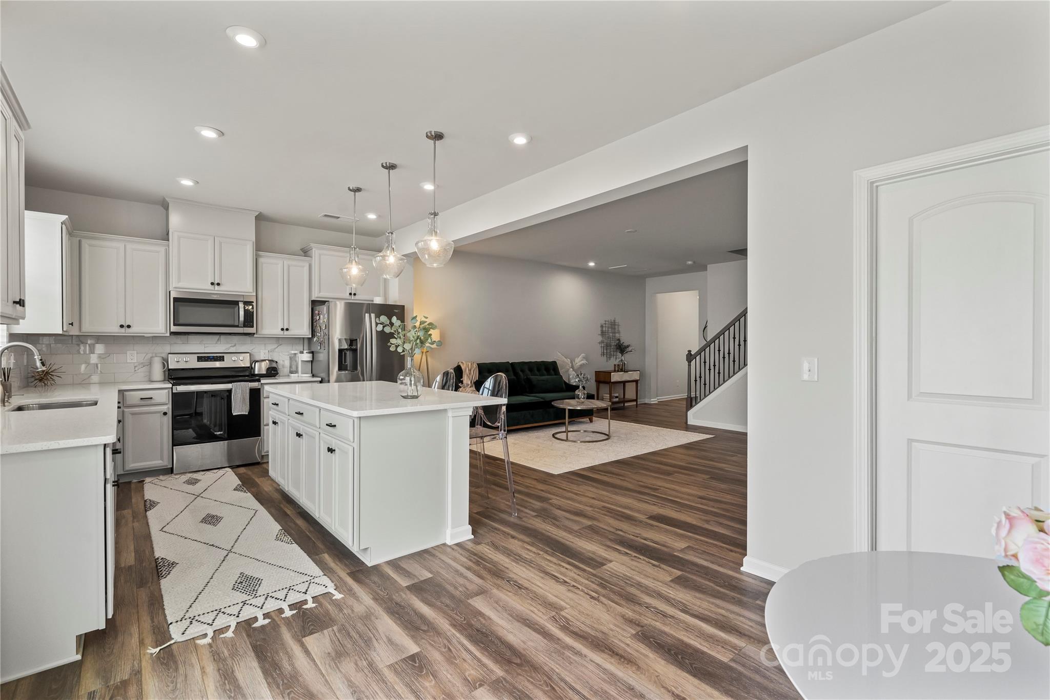 15622 Little Bluestem Street