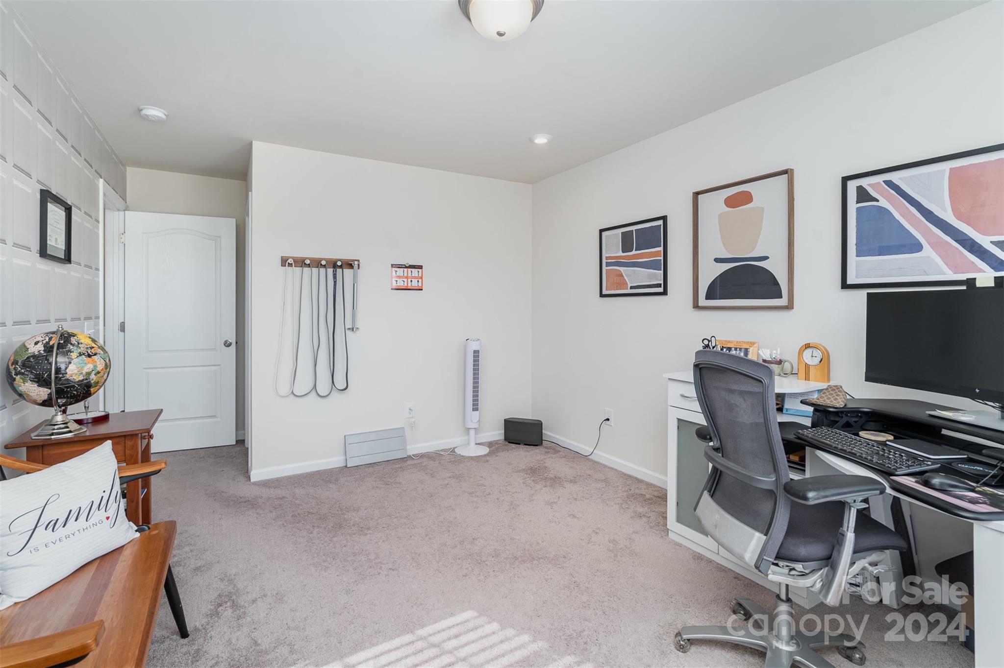 Queensbridge - Residential