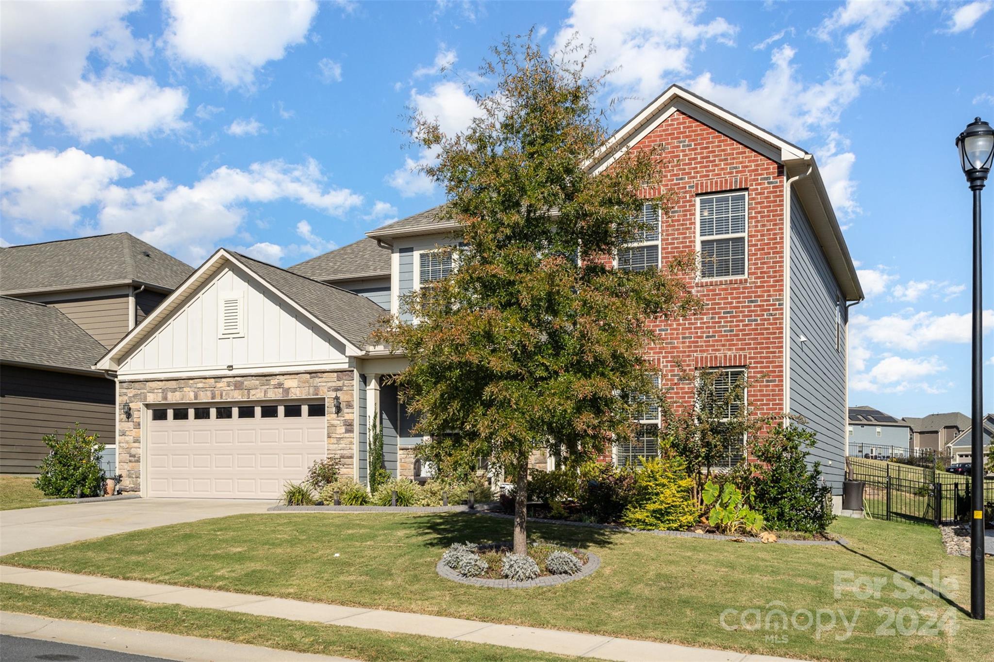 Queensbridge - Residential