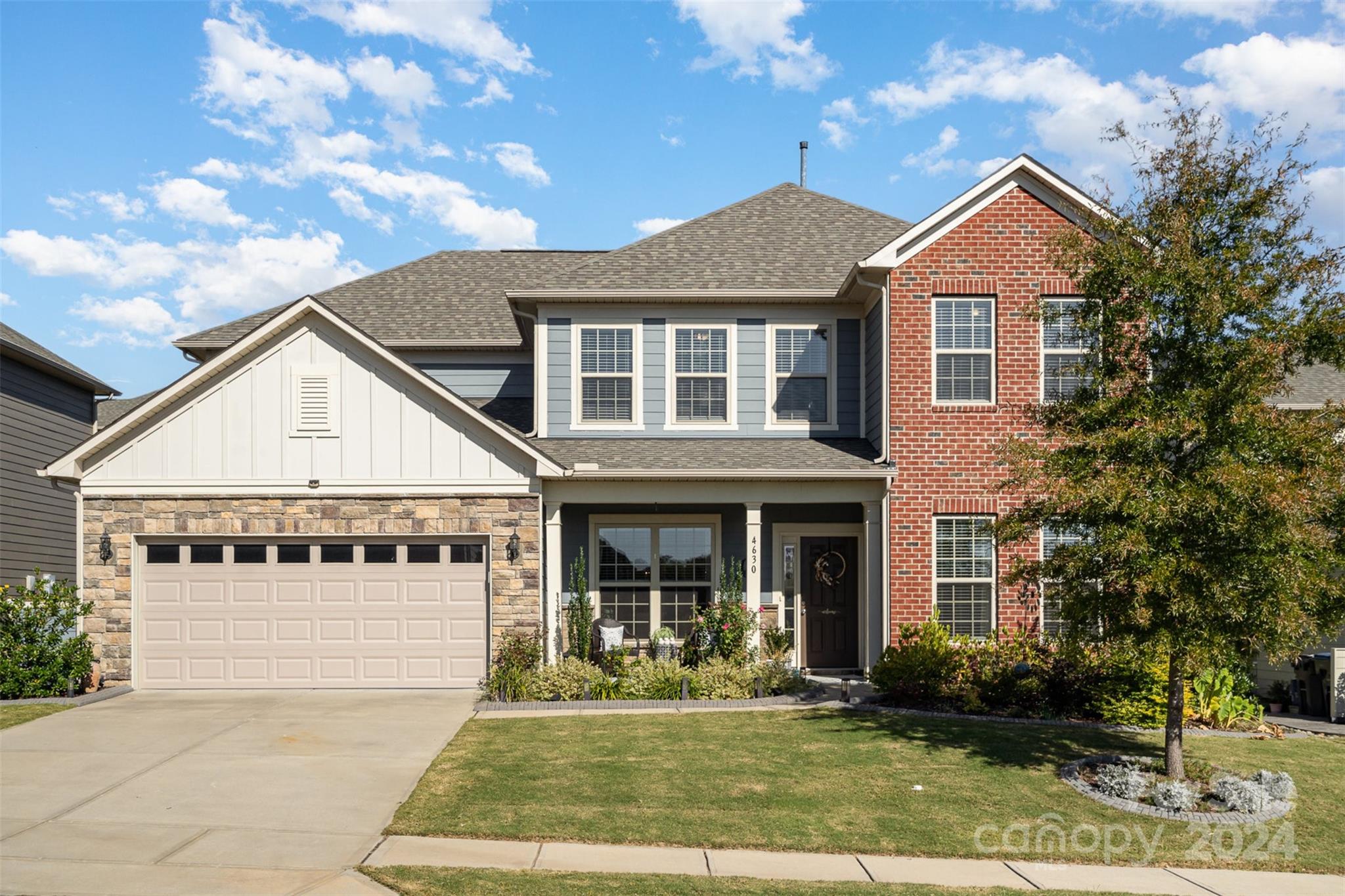 Queensbridge - Residential