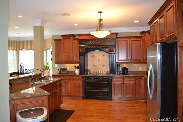 Laurel Creek - Residential