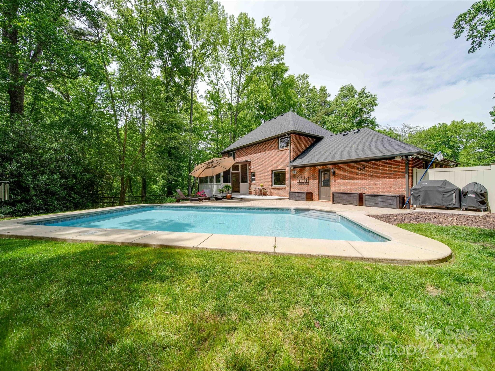 Eagle Woods - Residential