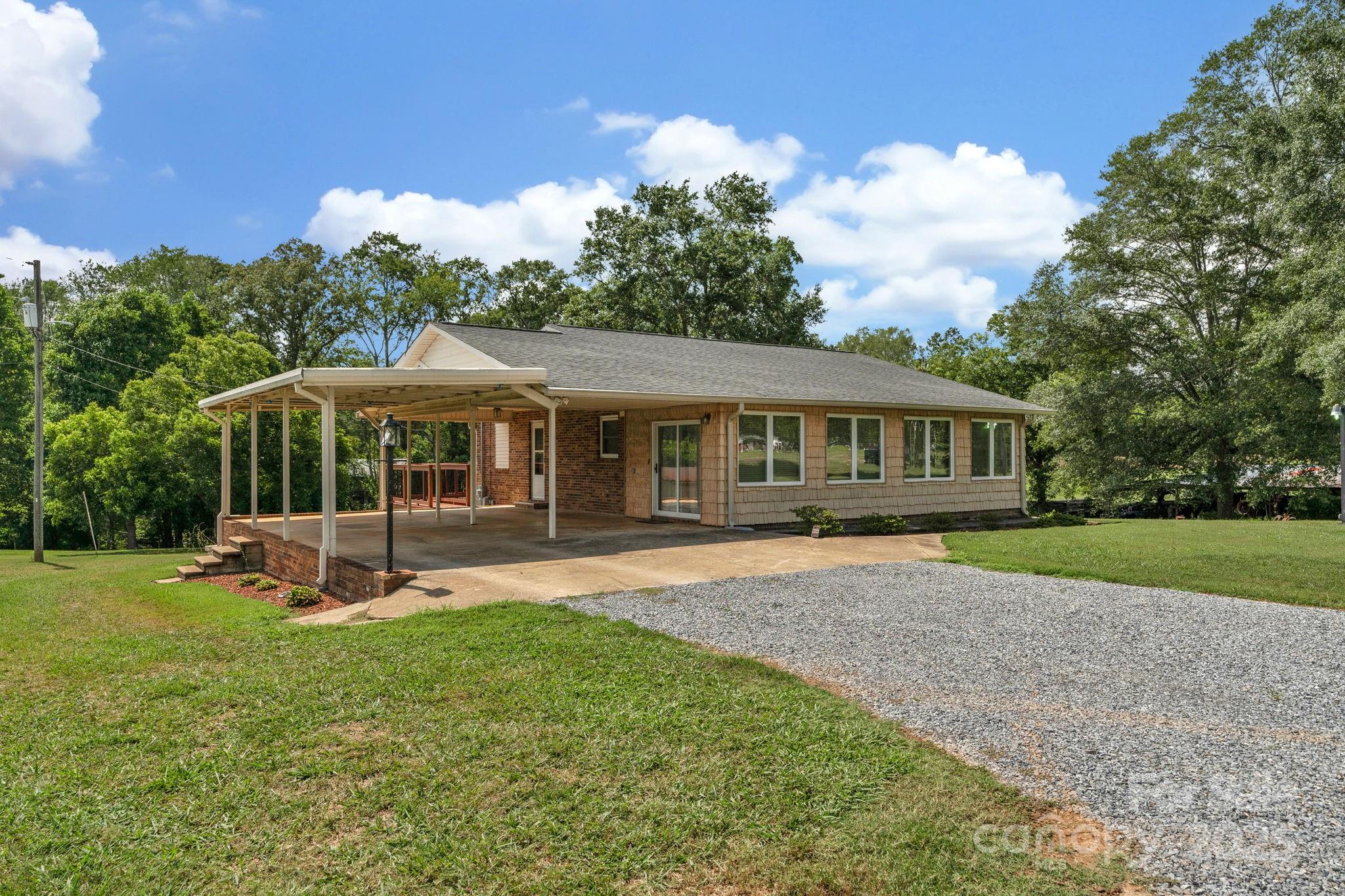 2036 Biggers Lake Road