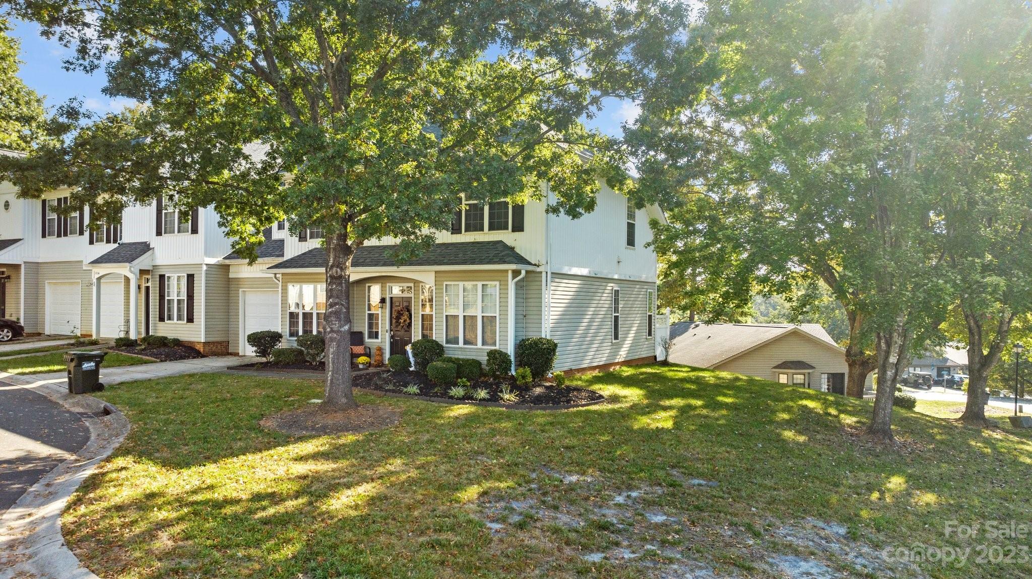 Glenridge Townhomes - Residential