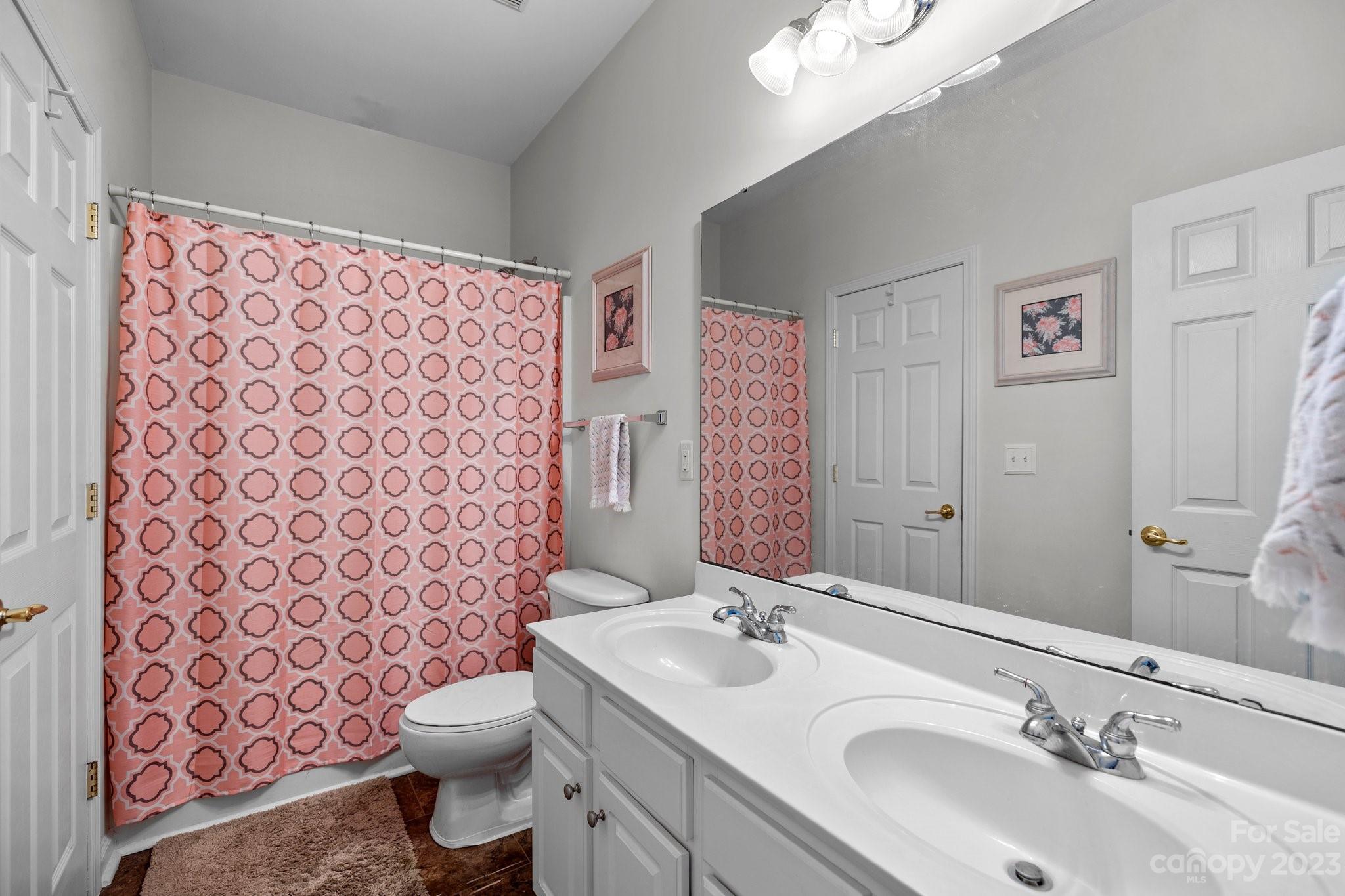 Glenridge Townhomes - Residential